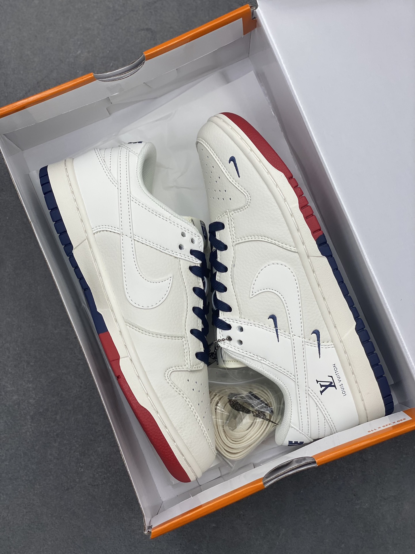 Nike SB Dunk Low Louis Vuitton Collab Sneakers - White, Red & Blue 10 i1721864200 1775 8