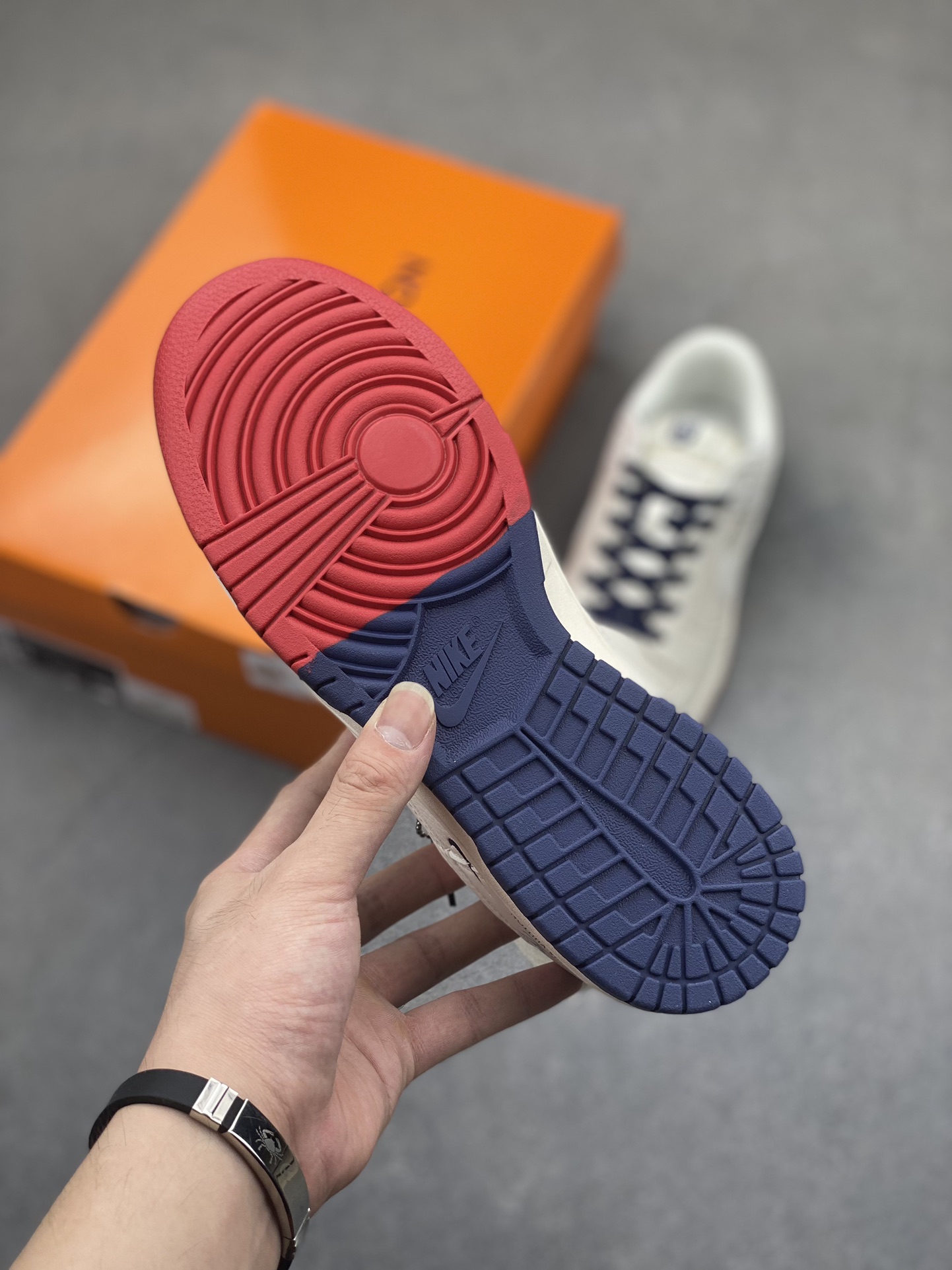 Nike SB Dunk Low Louis Vuitton Collab Sneakers - White, Red & Blue 7 i1721864200 6944 7