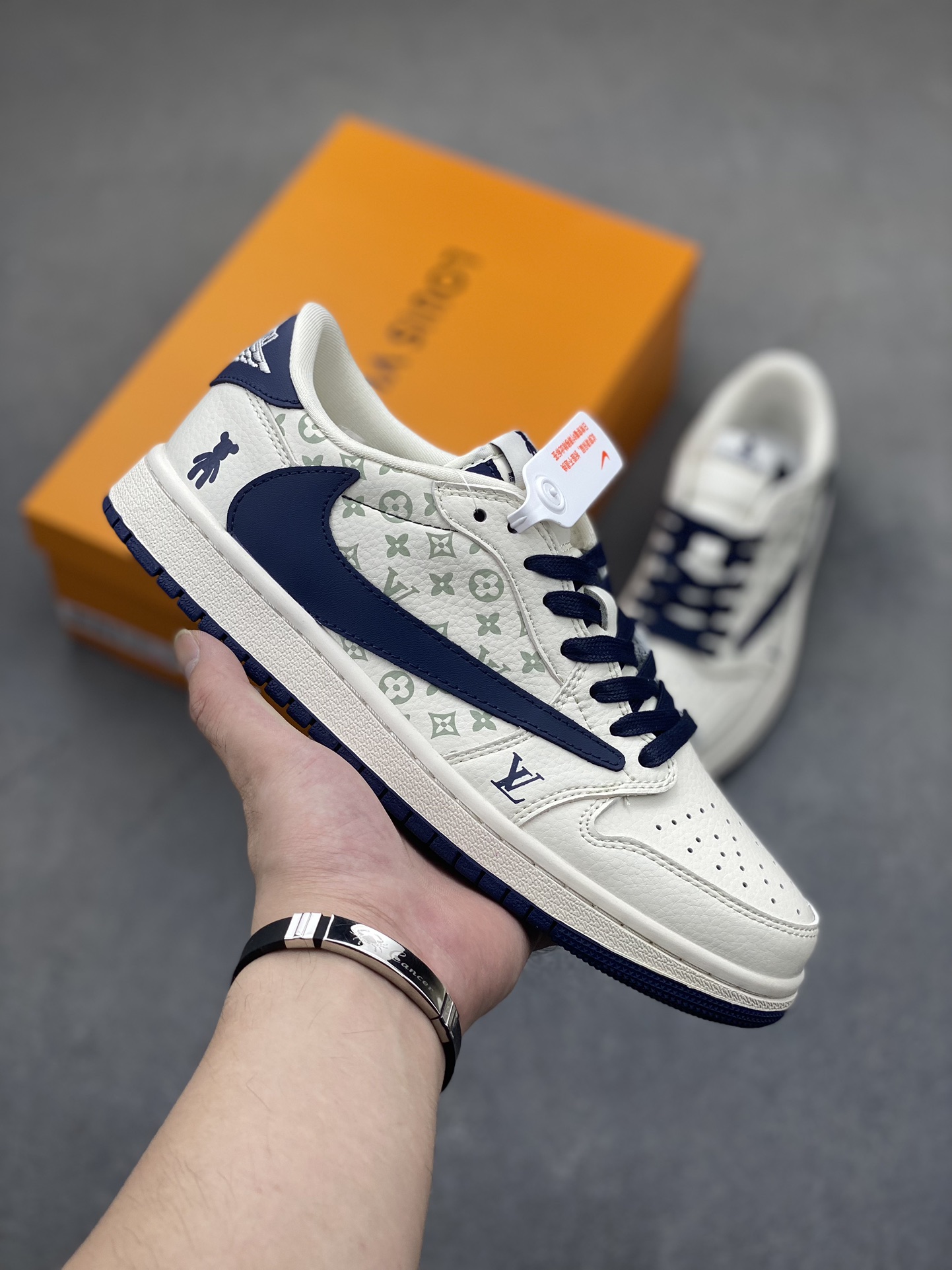 Travis Scott x Fragment Design x Air Jordan 1 Low Louis Vuitton