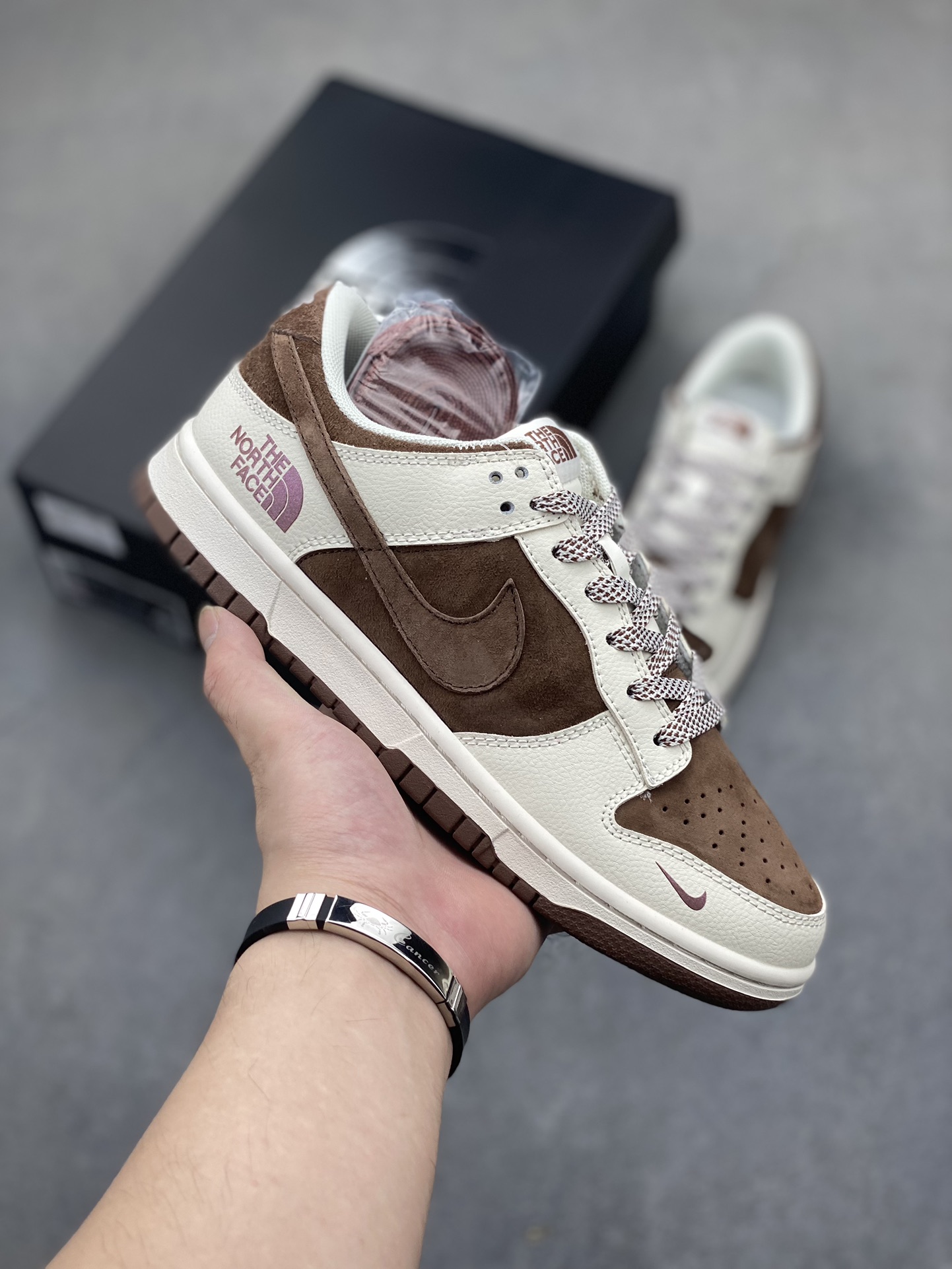 Nike SB Dunk Low 'The North Face' Brown Suede Limited Edition Sneakers 2 i1721864291 8041 5