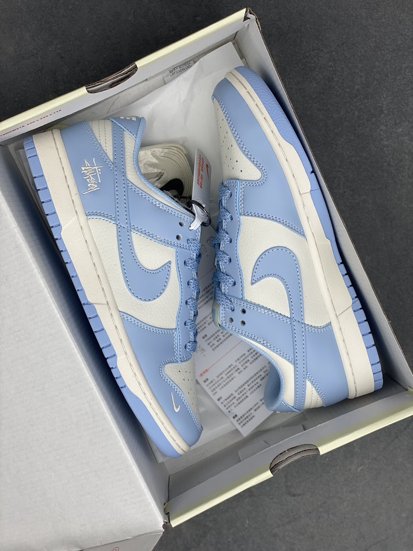 Nike SB Dunk Low Supreme University Blue Casual Sneakers - Limited Edition 9 i1722541607 1243 3