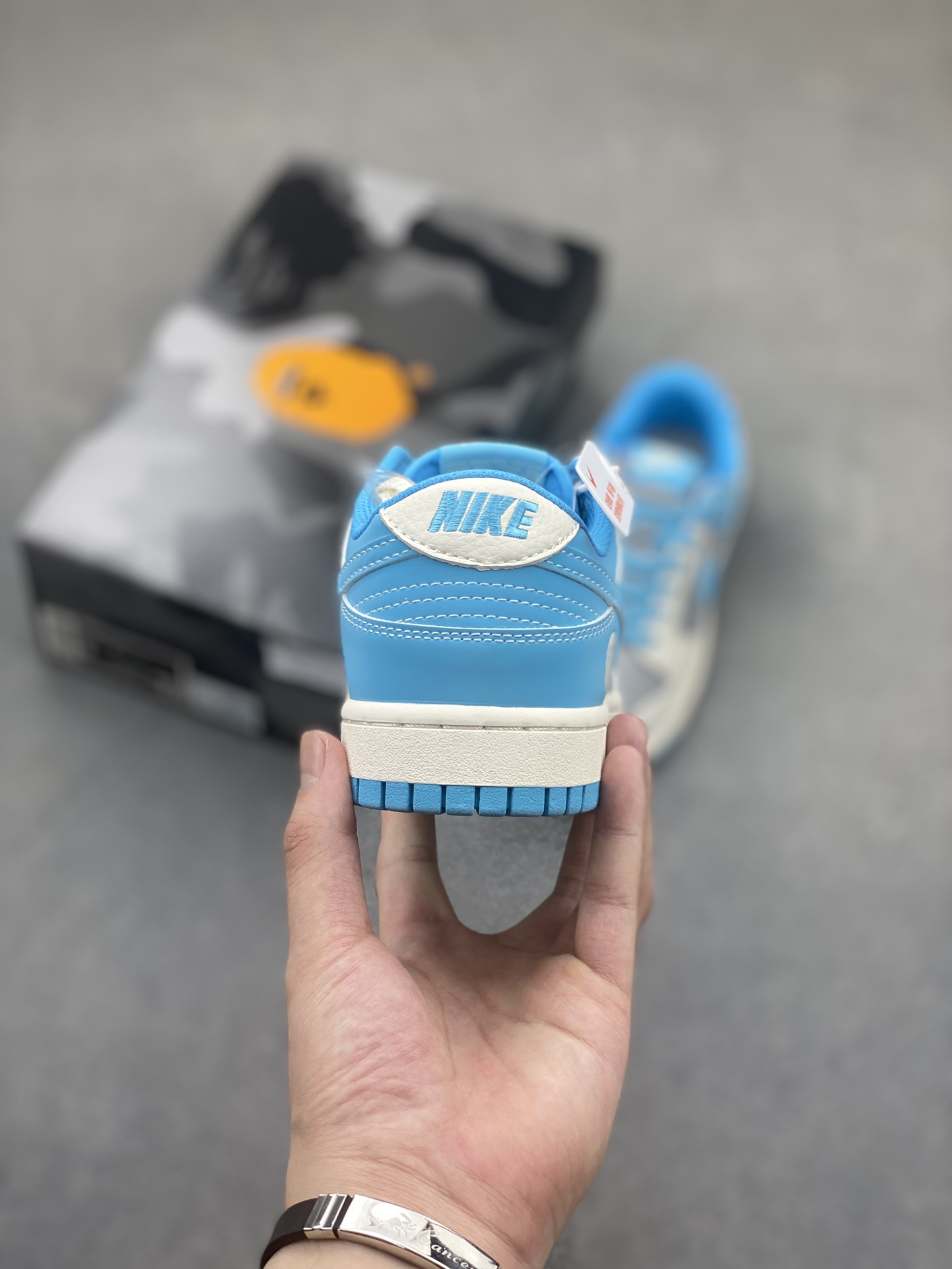 Nike SB Dunk Low BAPE Custom Casual Sneakers 5 i1722708280 8650 1