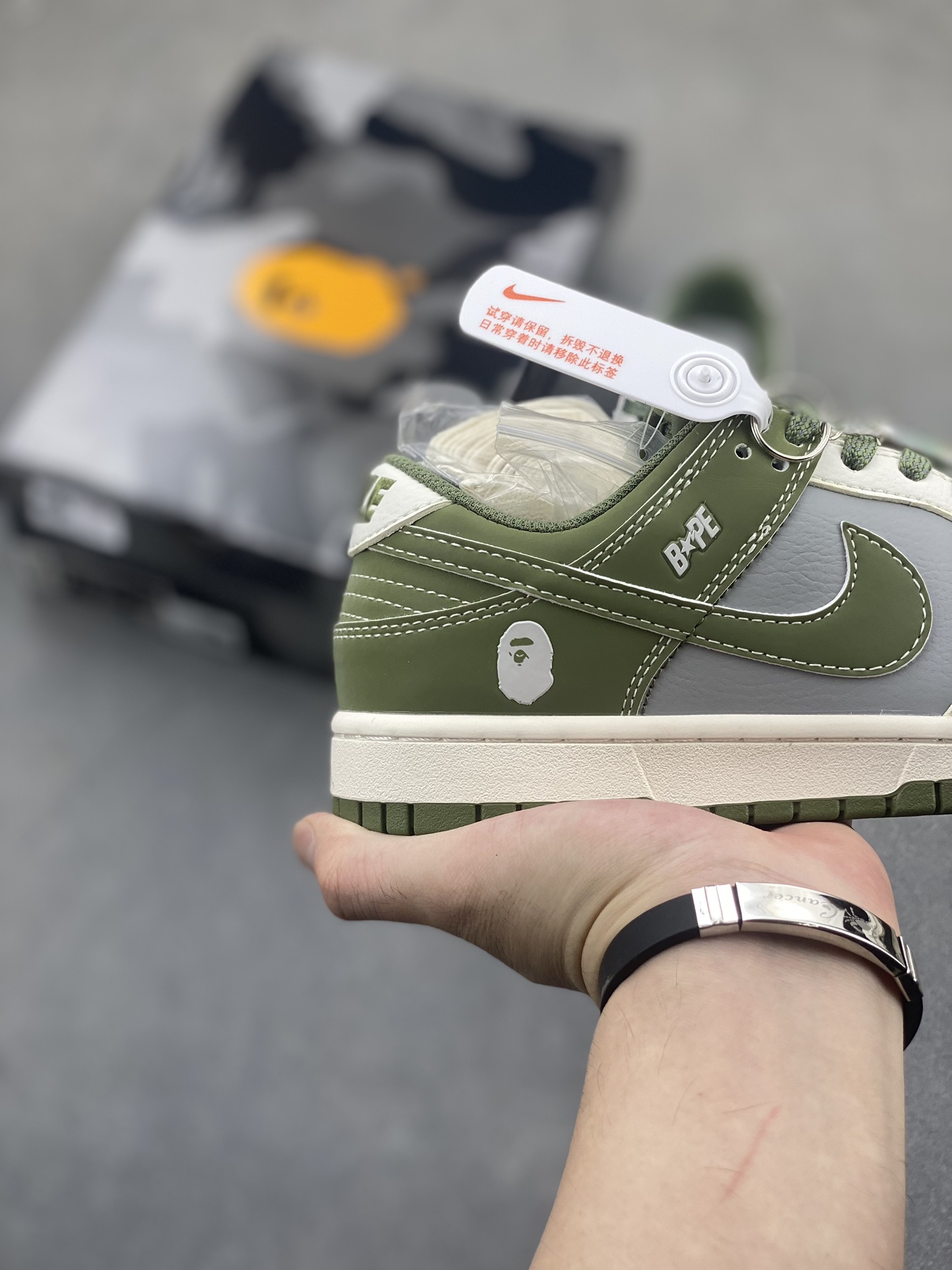 Nike SB Dunk Low Bape Anniversary Custom Casual Skateboarding Shoes 6 i1723578202 5323 4