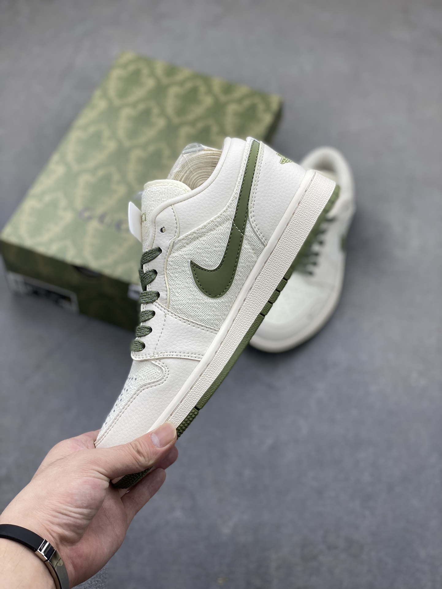 Nike Air Jordan 1 Gucci Collab - Premium Knit, Retro Style, All-Day Comfort 4 i1723927999 8367 1