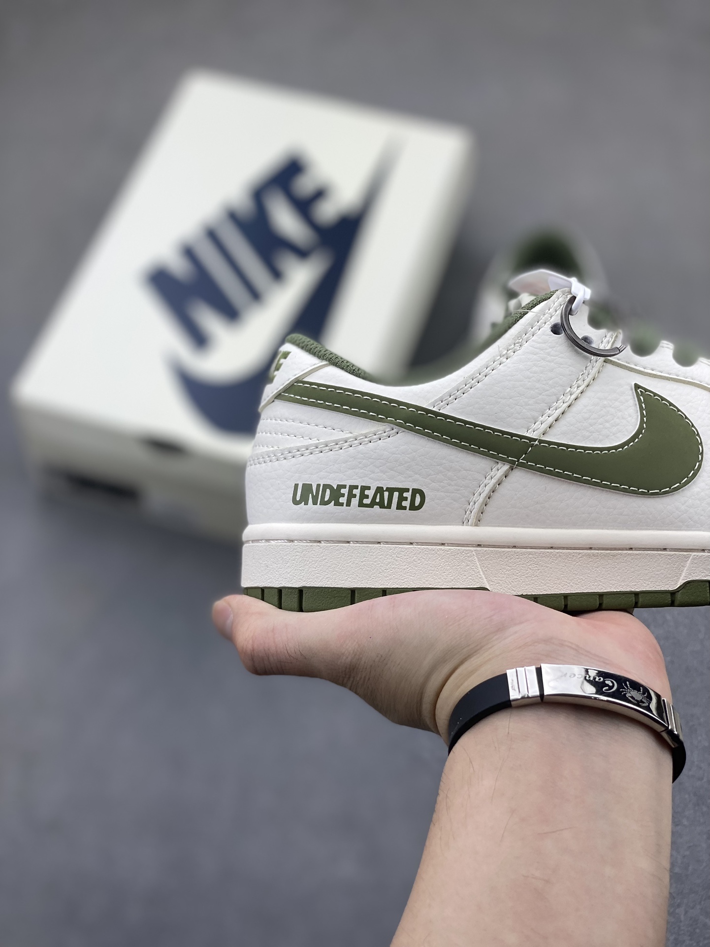 Nike SB Dunk Low UN Anniversary Custom Casual Sneakers - Limited Edition 6 i1724011481 6350 3