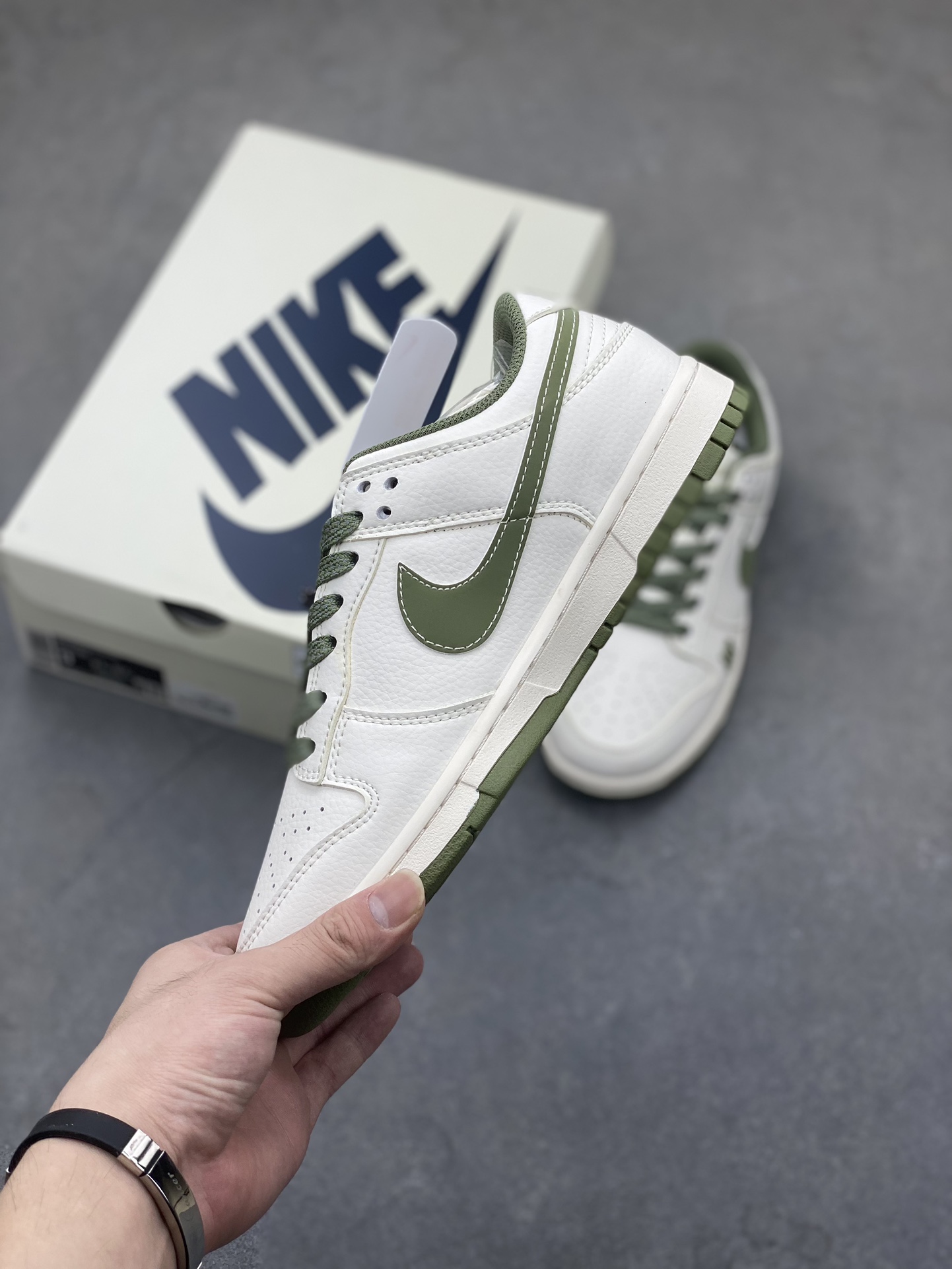 Nike SB Dunk Low UN Anniversary Custom Casual Sneakers - Limited Edition 4 i1724011481 7994 6