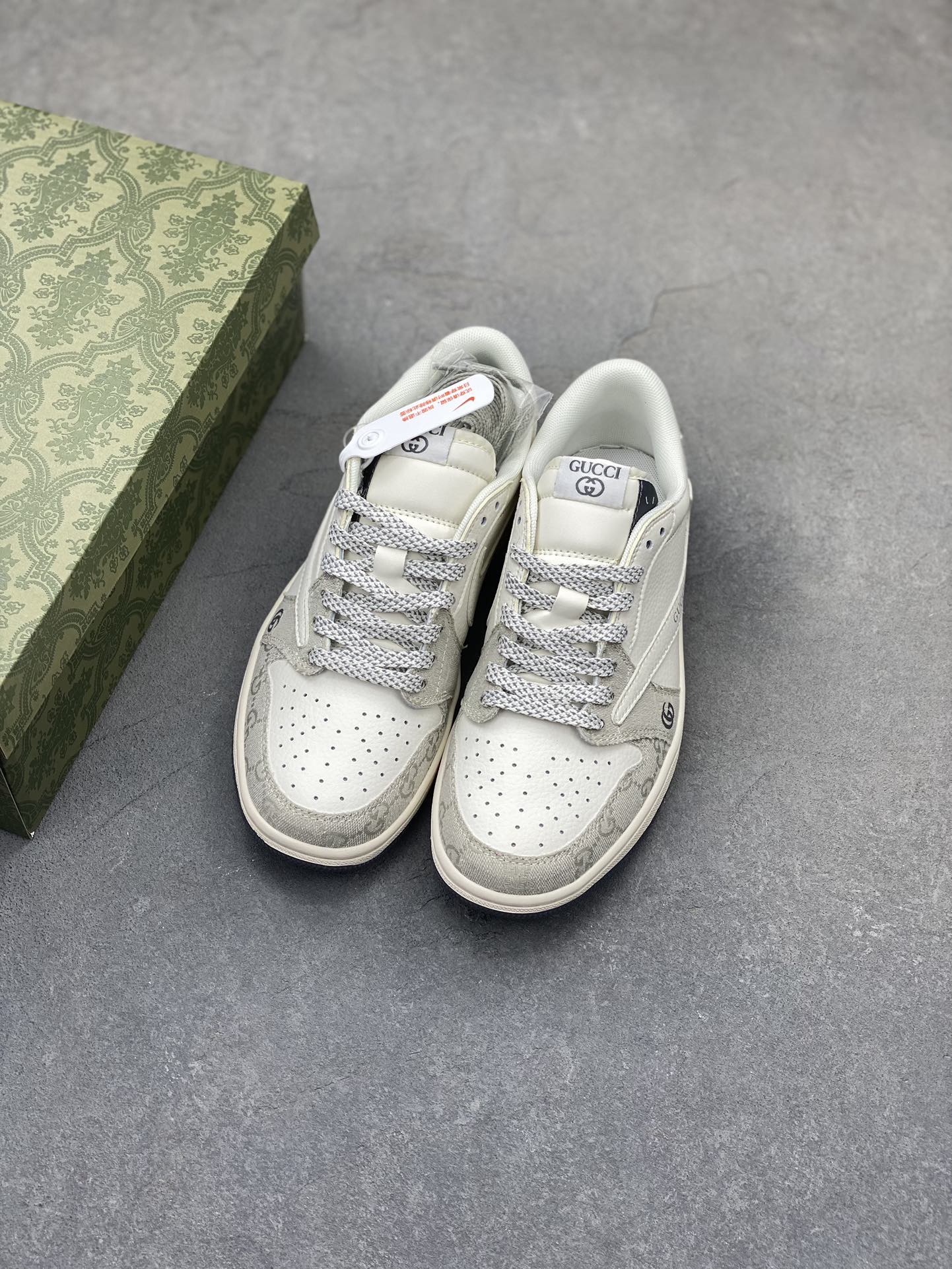 Gucci Air Jordan 1 Low OG SP "Smoke Grey" Limited Edition Sneakers 22 i1724102032 2764 4