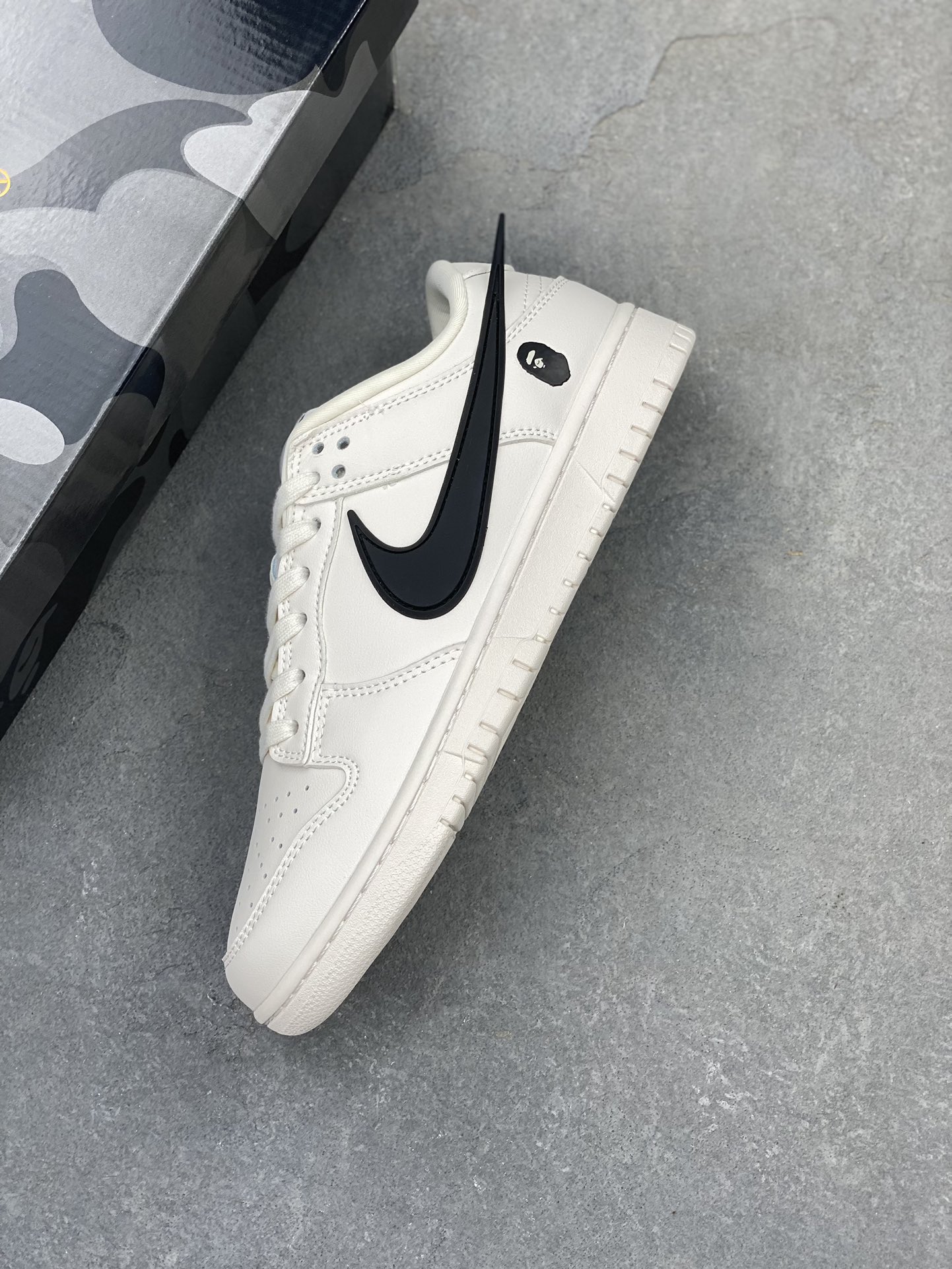 Nike SB Dunk Low x AMBUSH x BAPE - Cream White/Black - Limited Edition Sneakers 8 i1724703360 5903 6