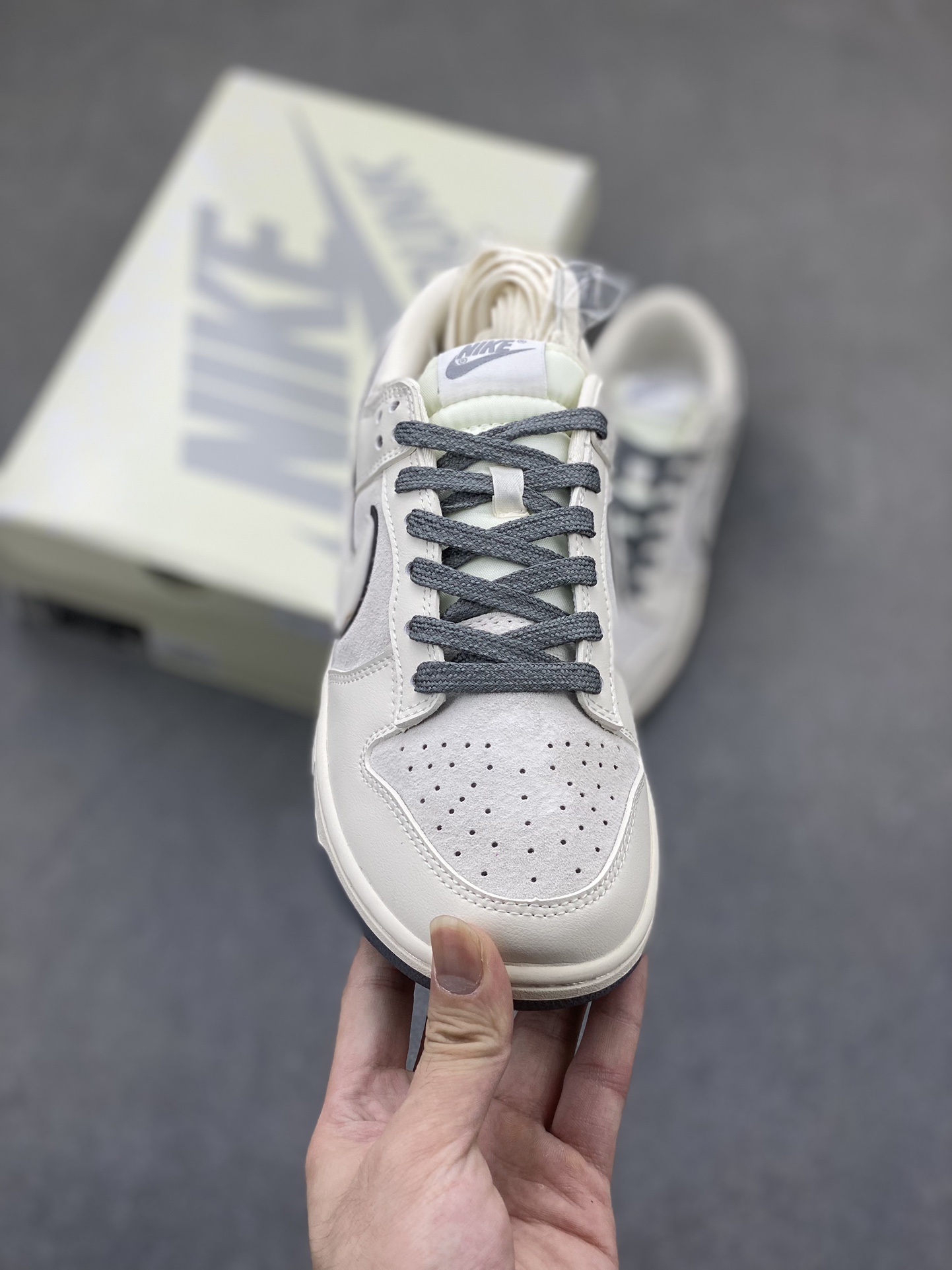 Nike SB Dunk Low The North Face Cement Grey Shoes 3 i1724795640 2507 7