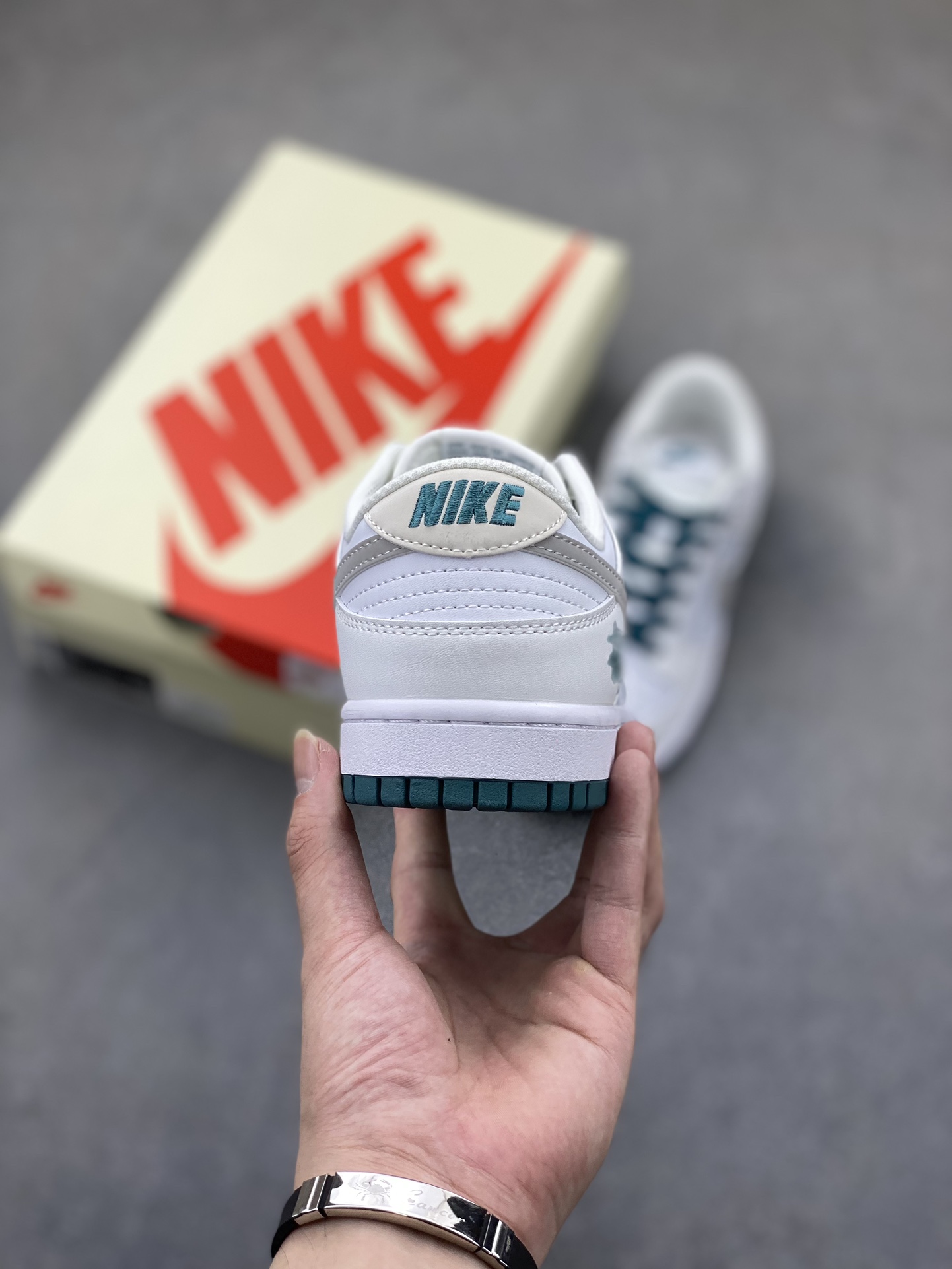 Nike SB Dunk Low Stussy White Grey Green Casual Sneakers XX2025-808 5 i1724974676 8122 0