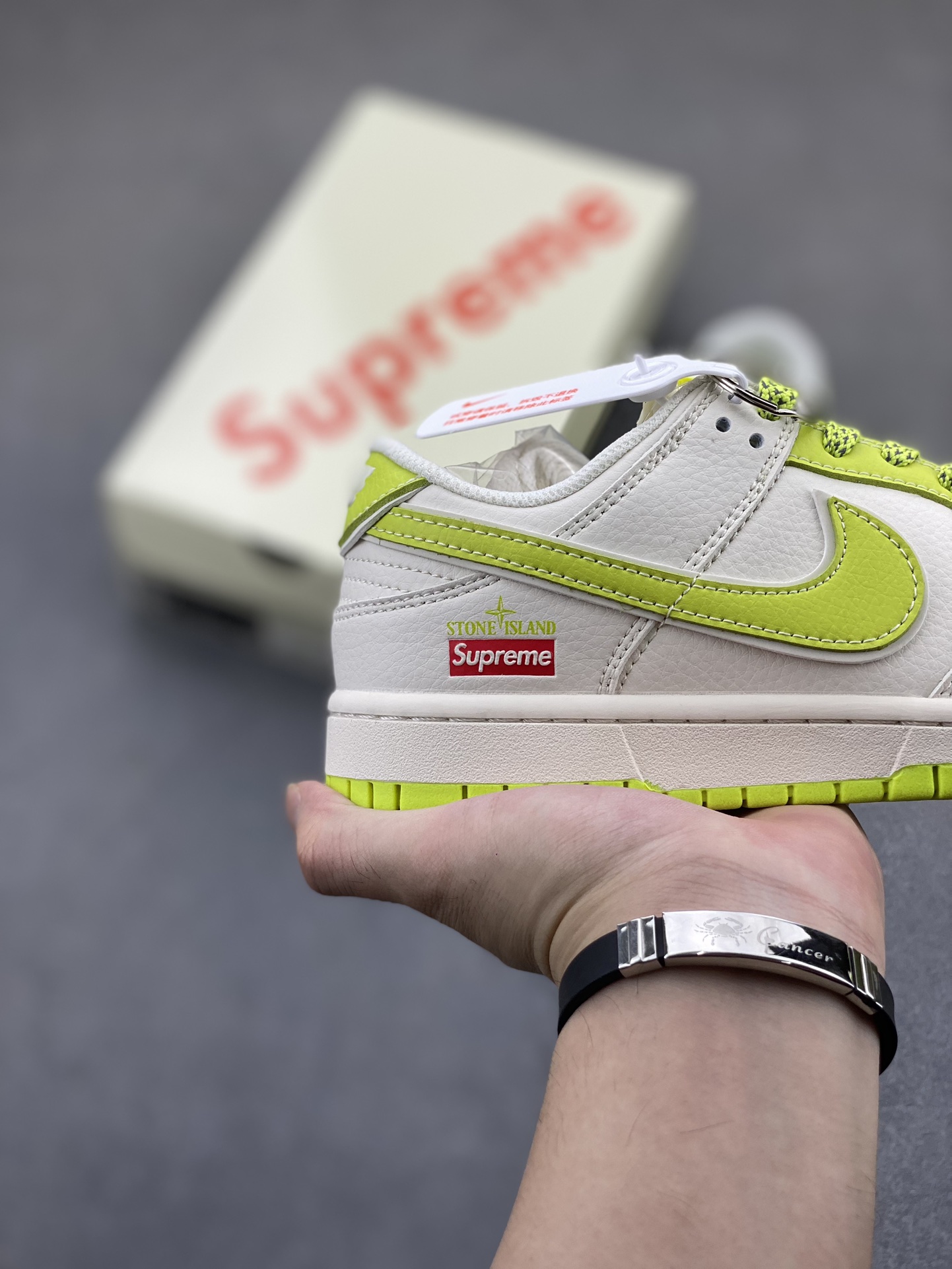 Nike SB Dunk Low Stone Island Supreme - Fluorescent Off White Sneakers 5 i1725653487 3010 5