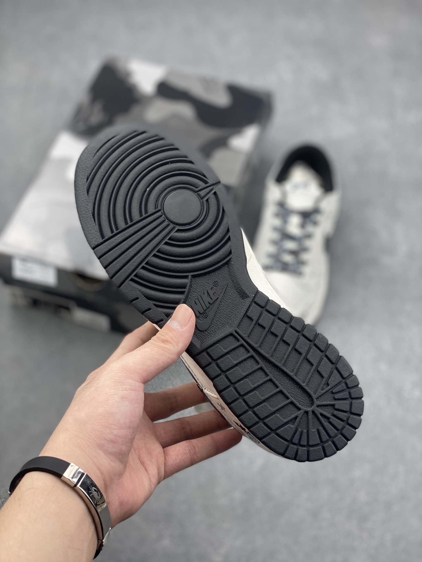 Nike SB Dunk Low BAPE 7 i1726422002 3412 0