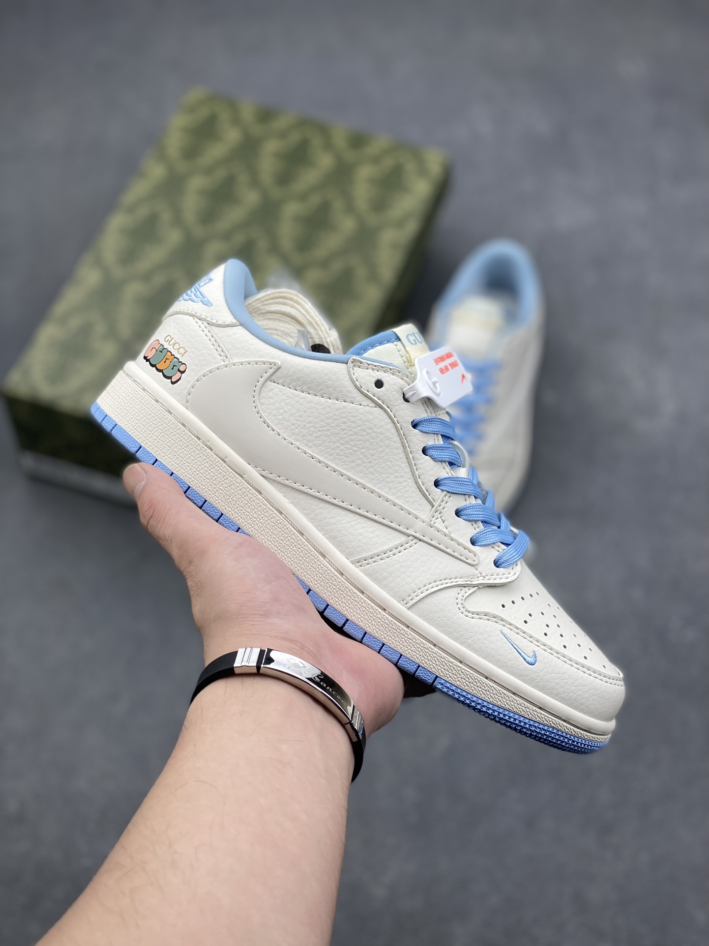 Travis Scott x Fragment Design x Jordan Air Jordan 1 Low OG SP 2 i1726938203 2606 0