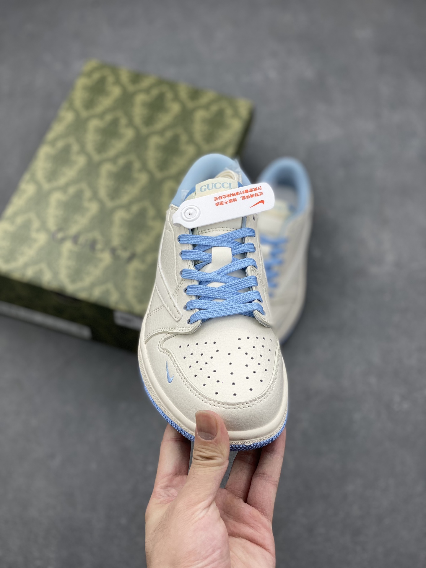 Travis Scott x Fragment Design x Jordan Air Jordan 1 Low OG SP 3 i1726938203 8119 0