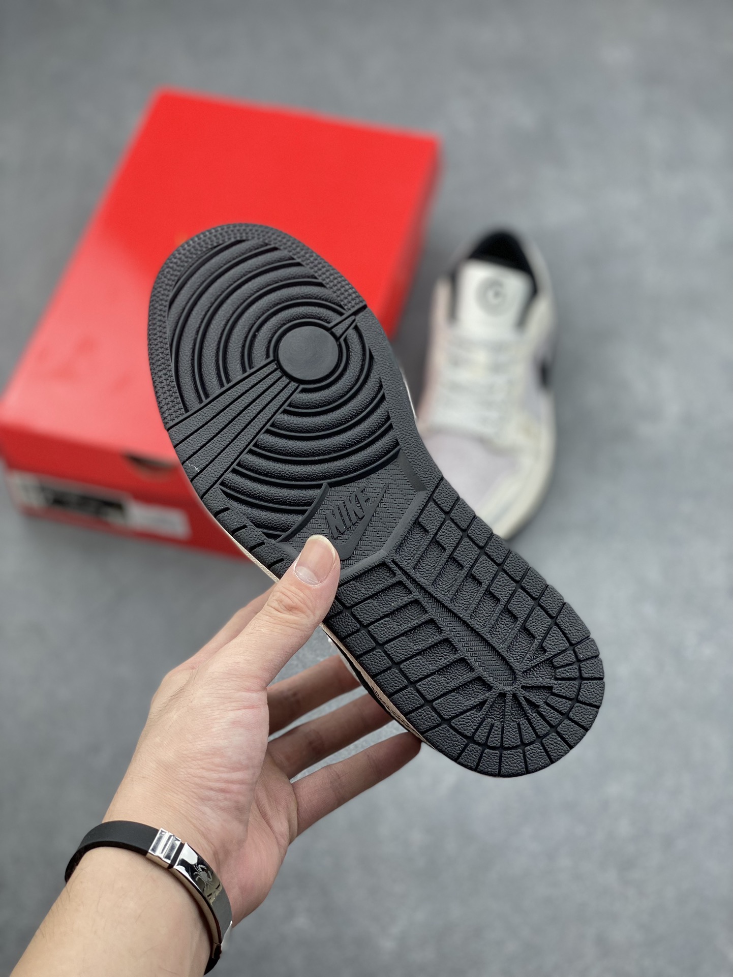 Nike Air Jordan 1 Low 'Black Goku' Custom Basketball Shoes - Limited Edition 6 i1727197678 4130 1