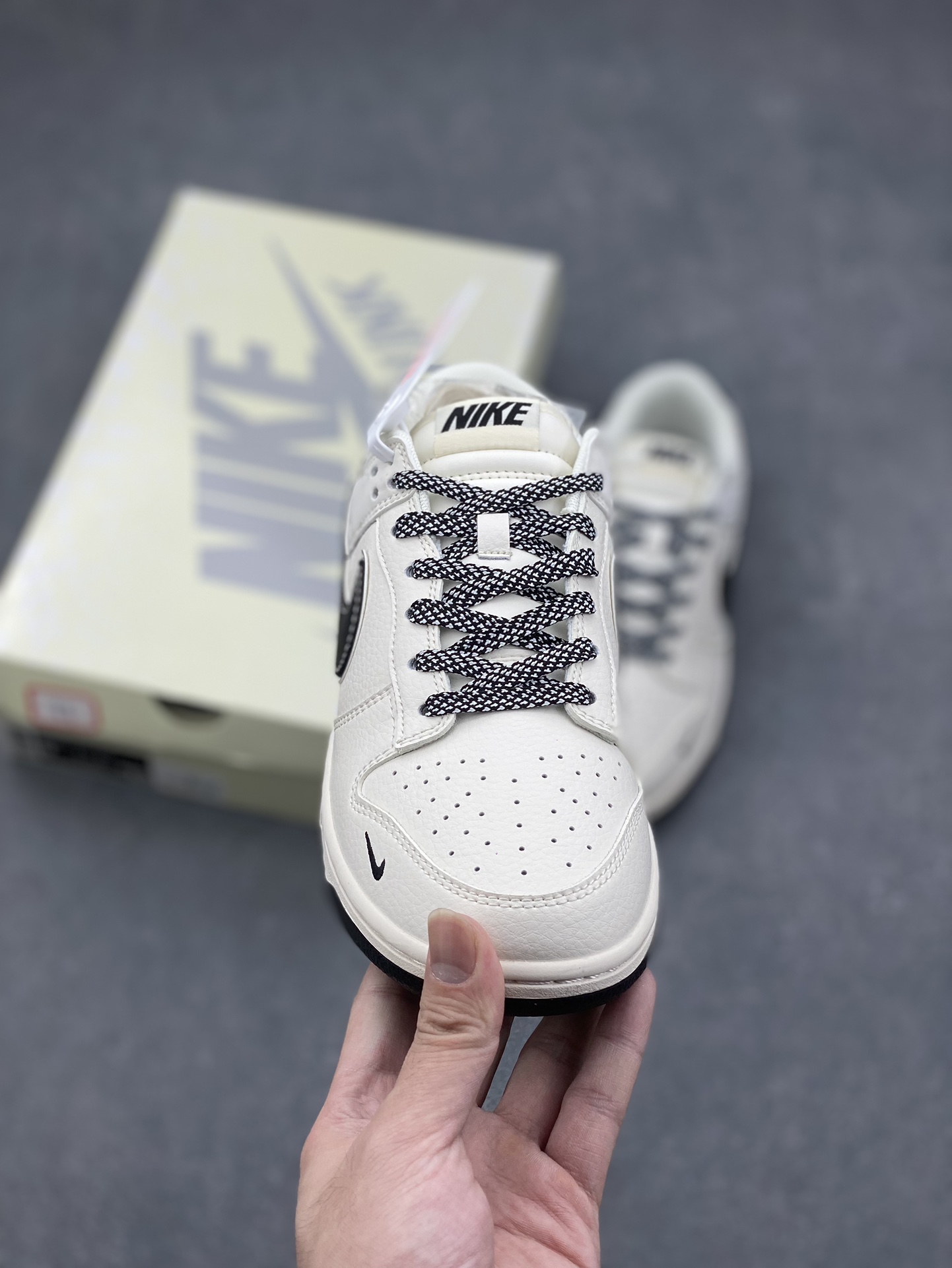 Nike SB Dunk Low 'Sail Black' Anniversary Custom Casual Sneakers 3 i1727456279 3218 8