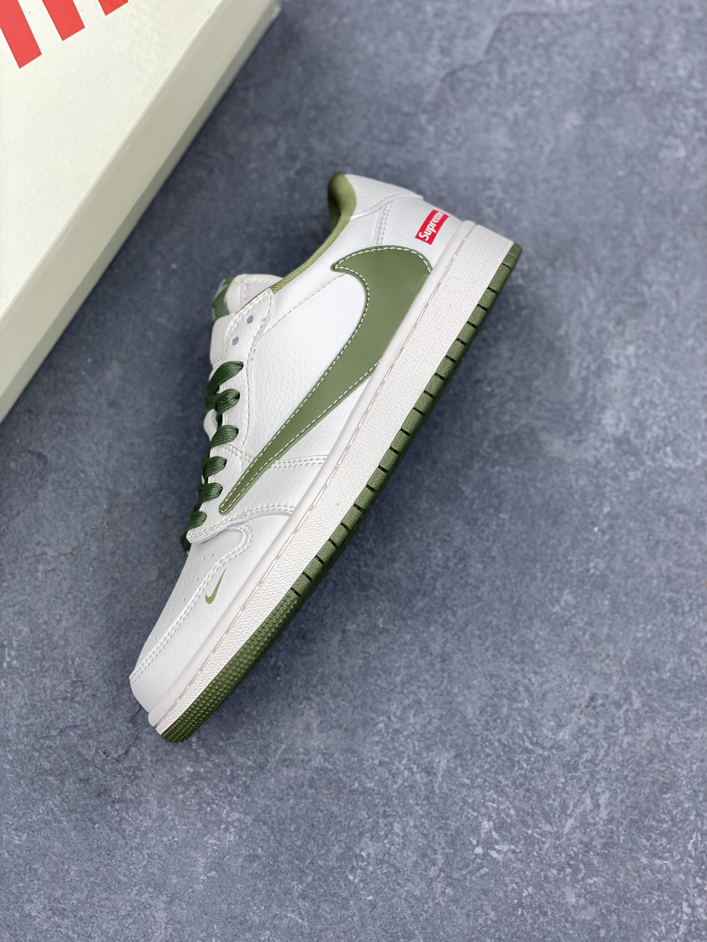Travis Scott x Fragment Design x Air Jordan 1 Low OG SP - 'Olive' 7 i1727540999 6940 0