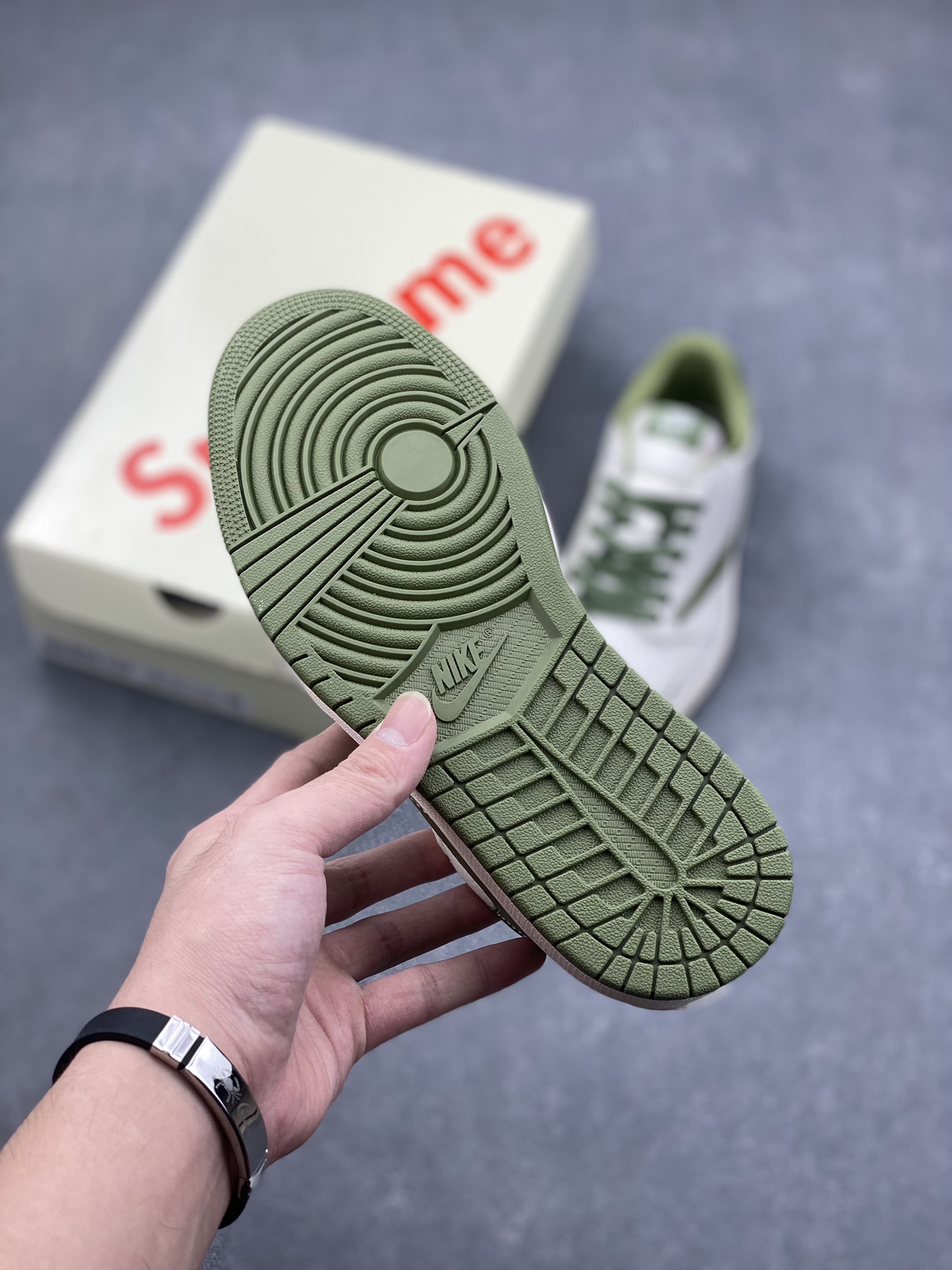 Travis Scott x Fragment Design x Air Jordan 1 Low OG SP - 'Olive' 6 i1727541002 8908 0