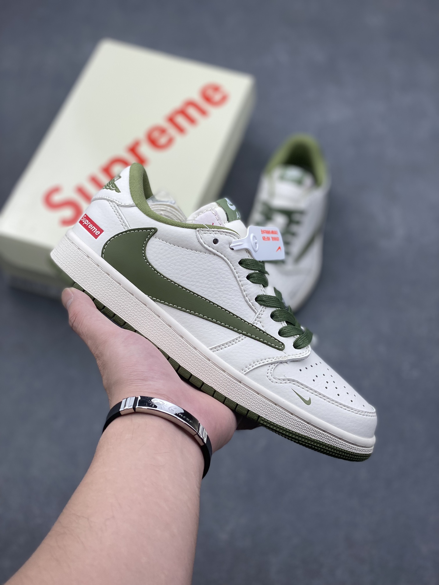 Travis Scott x Fragment Design x Air Jordan 1 Low OG SP - 'Olive' 1 i1727541004 9858 0