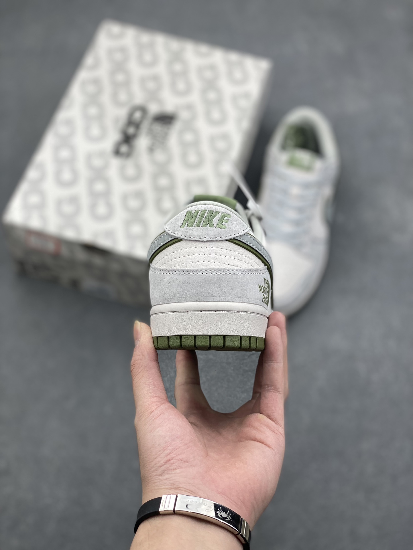 The North Face CDG Play x Nike Dunk Low Green Suede Sneakers 4 i1728424578 8950 0