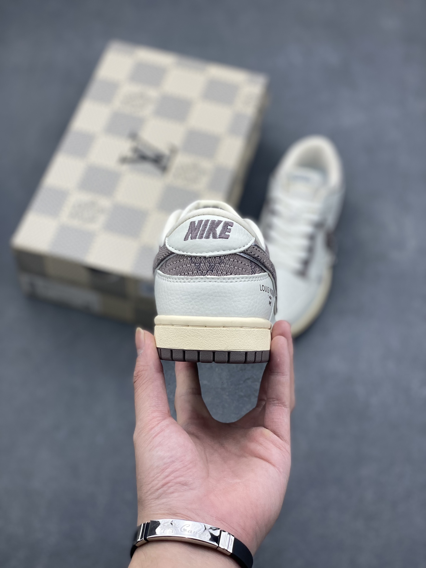 Nike SB Dunk Low Louis Vuitton Collab Sneakers - Beige/Brown, Premium Quality 5 i1728507587 9025 7