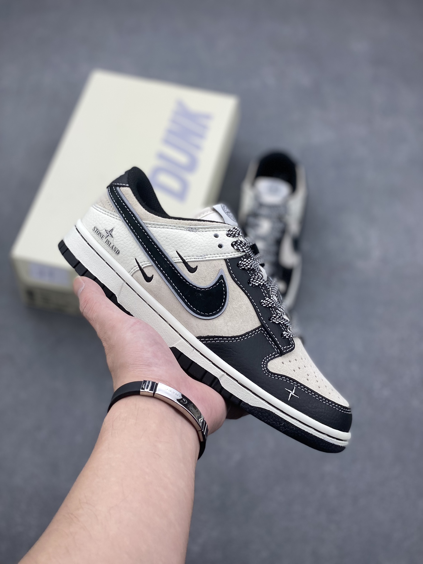 Nike SB Dunk Low Stone Island Custom Casual Sneakers - Limited Edition 2 i1729106269 3108 8