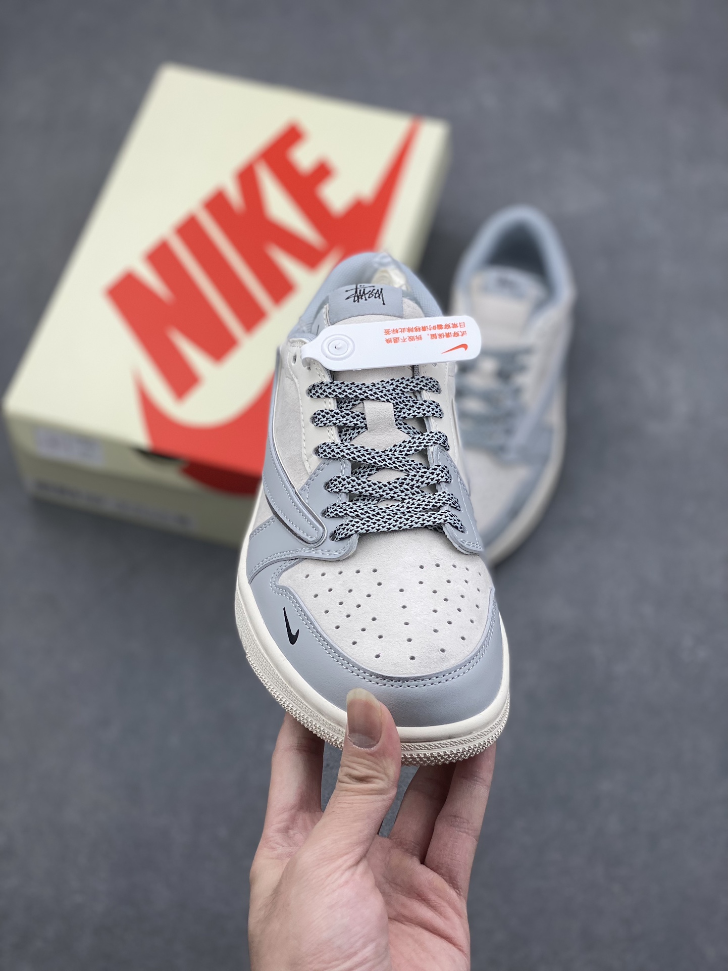 Travis Scott x Fragment Design x Jordan 1 Low OG SP Stussy Collab 3 i1729182206 4606 2