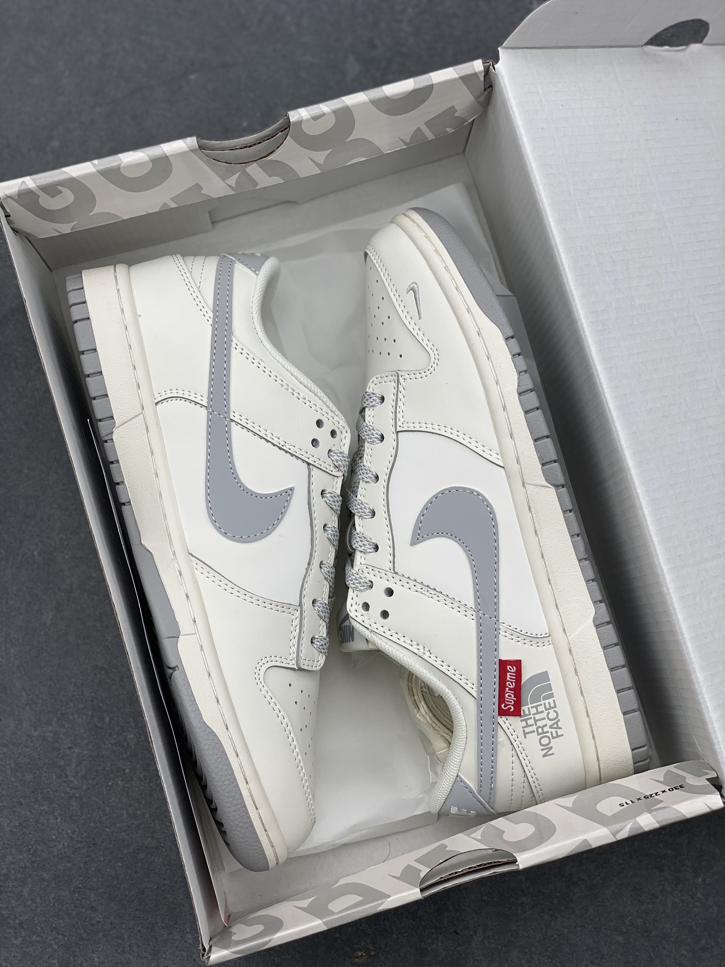 Nike SB Dunk Low Supreme The North Face - Grey Reflective Casual Shoes 10 i1729355520 4579 4