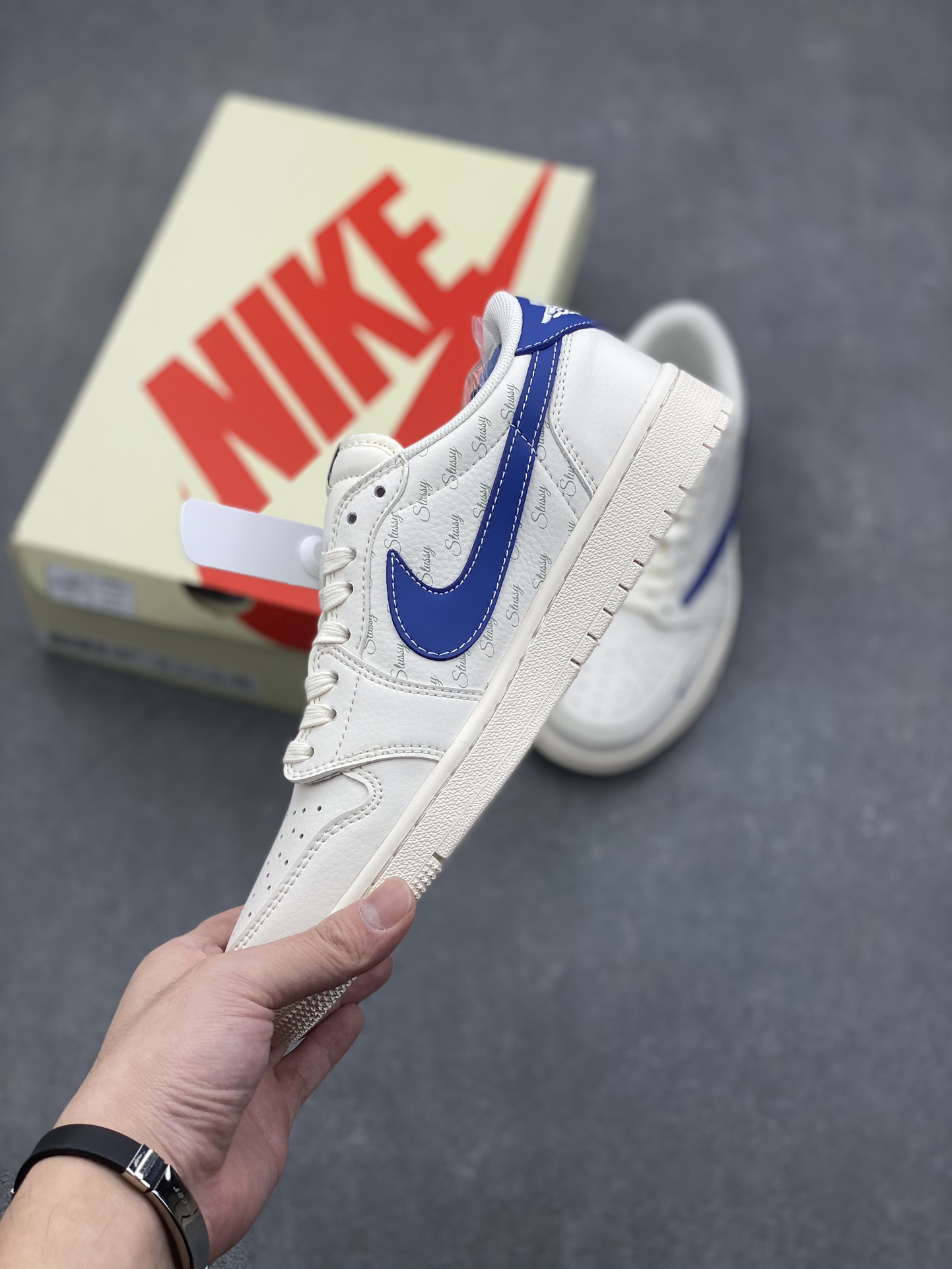 Travis Scott x Fragment Design x Jordan Air Jordan 1 Low OG SP Shoe 4 i1729455453 4065 4