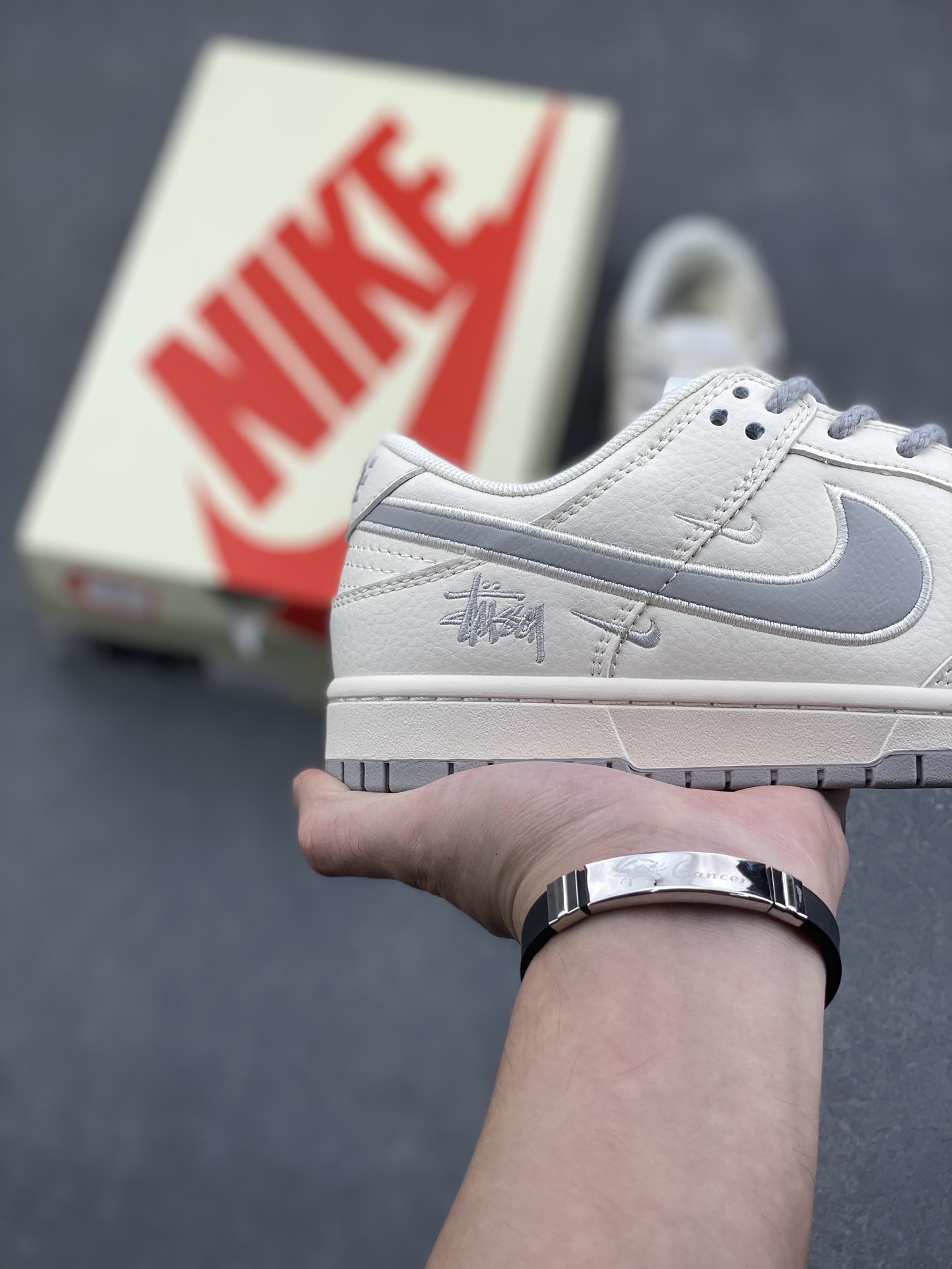 Nike SB Dunk Low Stussy Collab Anniversary Custom Casual Sneakers 6 i1729700925 9107 2