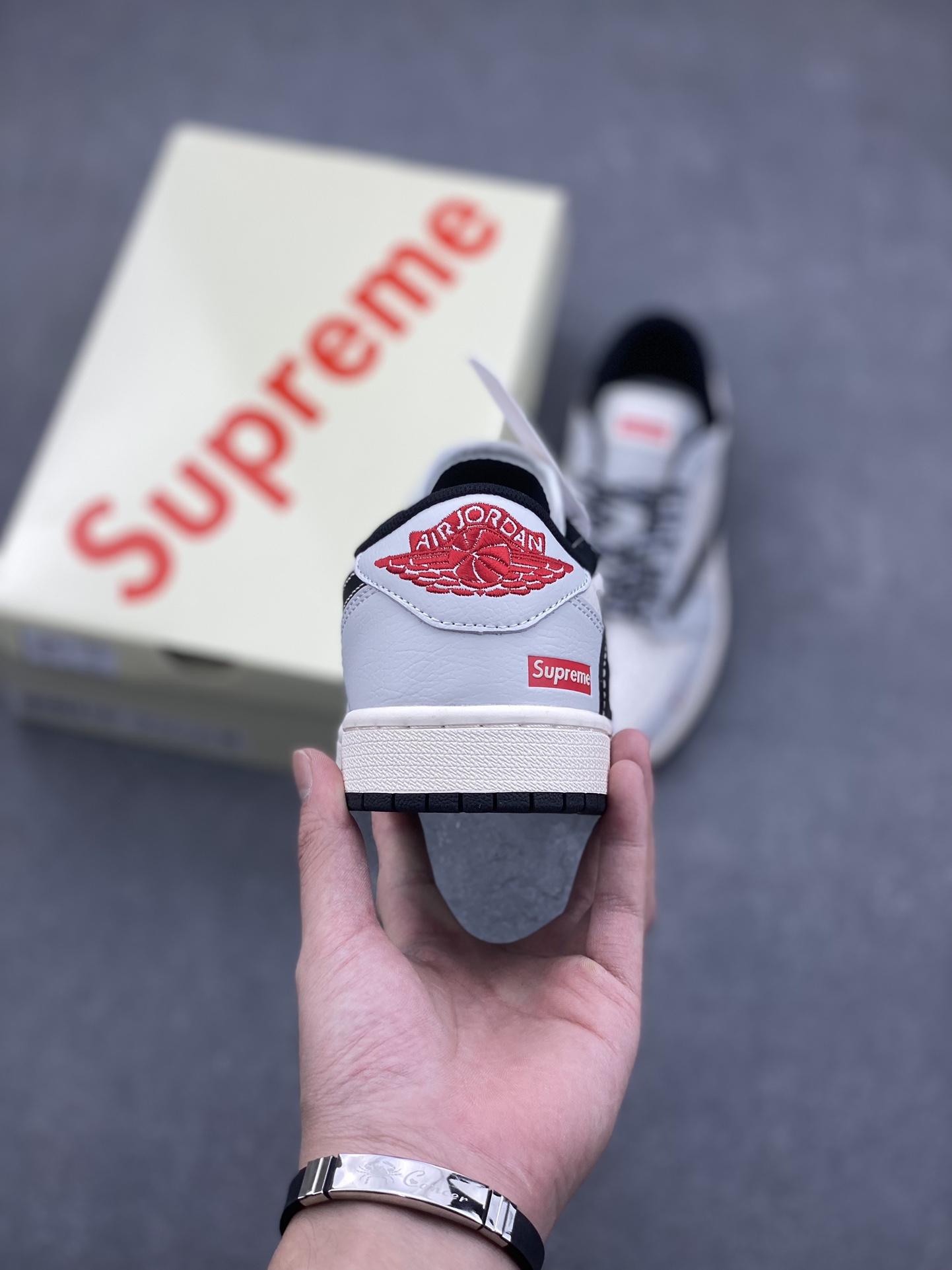 Travis Scott x Fragment Design x Jordan Air Jordan 1 Low OG SP Shoes 5 i1729701405 681 4