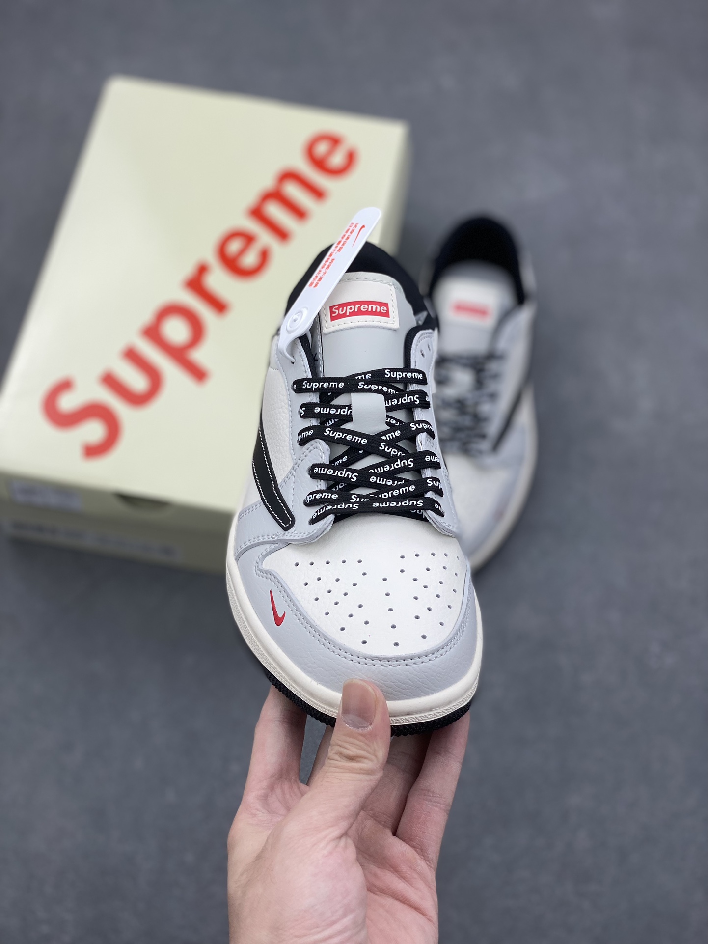 Travis Scott x Fragment Design x Jordan Air Jordan 1 Low OG SP Shoes 3 i1729701405 7387 5