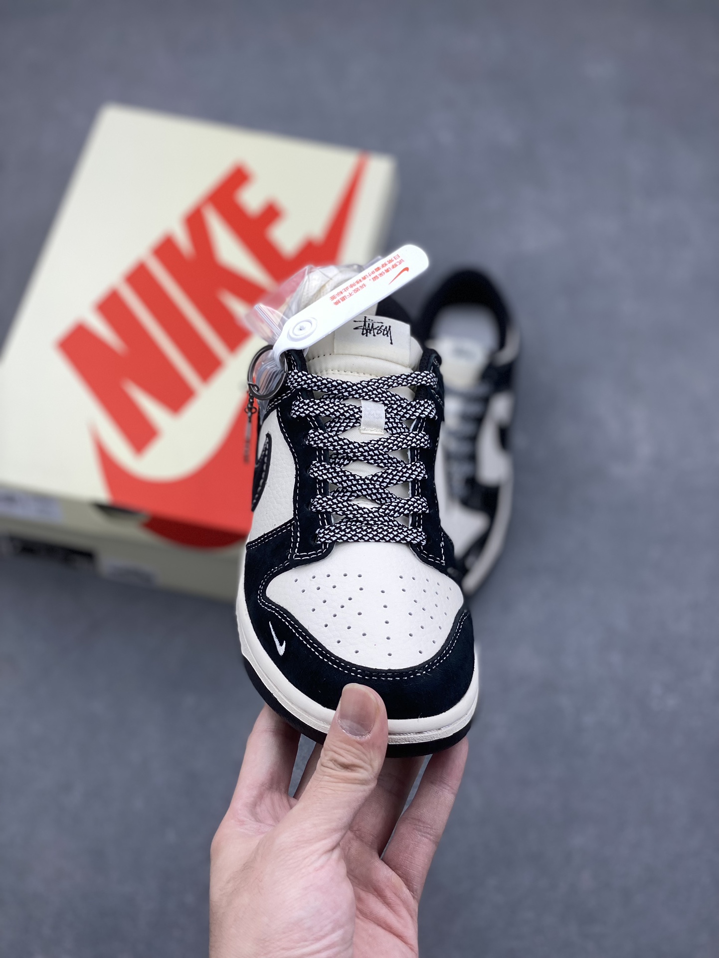 Nike SB Dunk Low Stussy Black White Sneakers Casual Shoes BB9898-008 2 i1729701784 4335 4