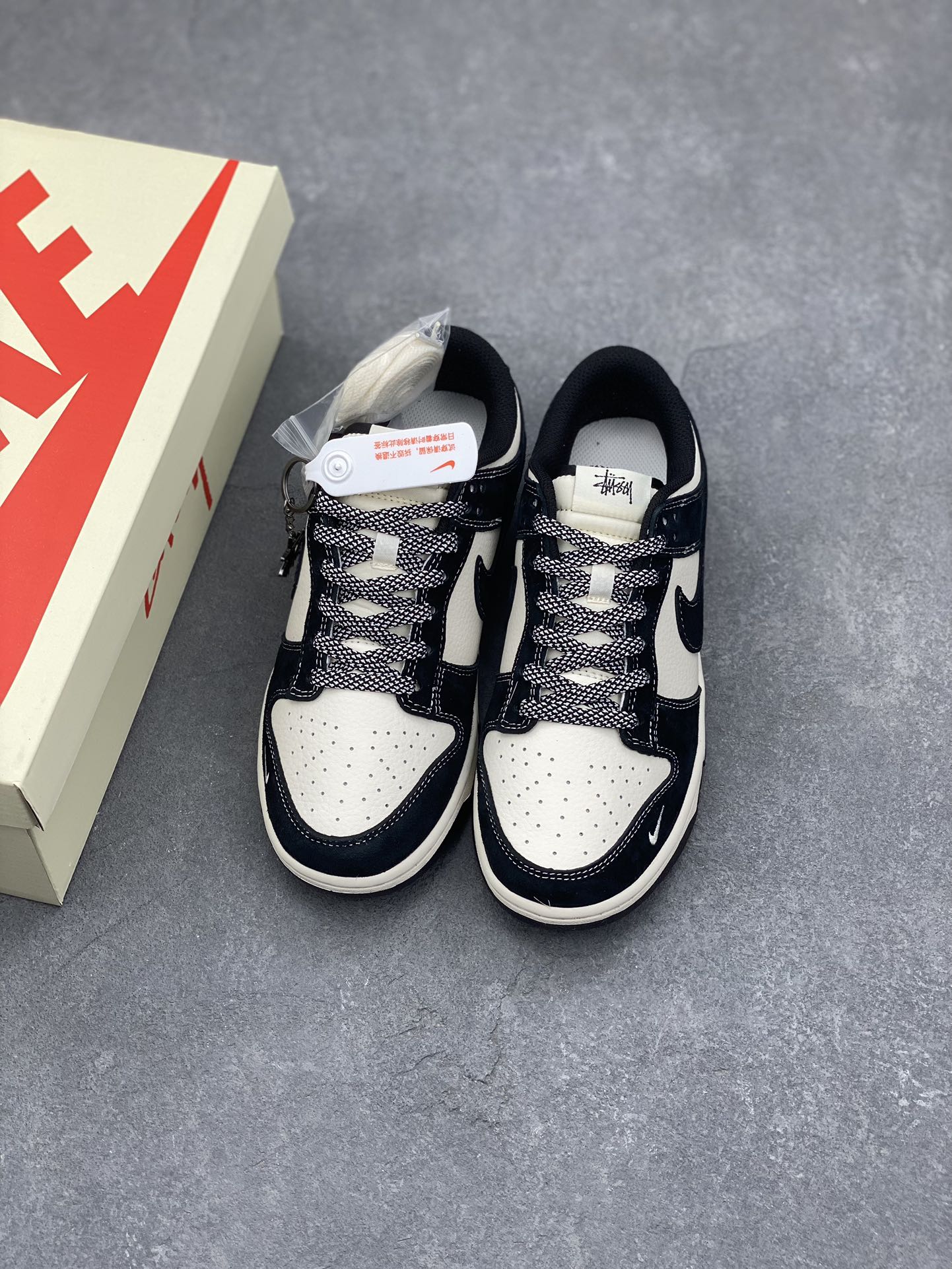 Nike SB Dunk Low Stussy Black White Sneakers Casual Shoes BB9898-008 8 i1729701784 5596 5