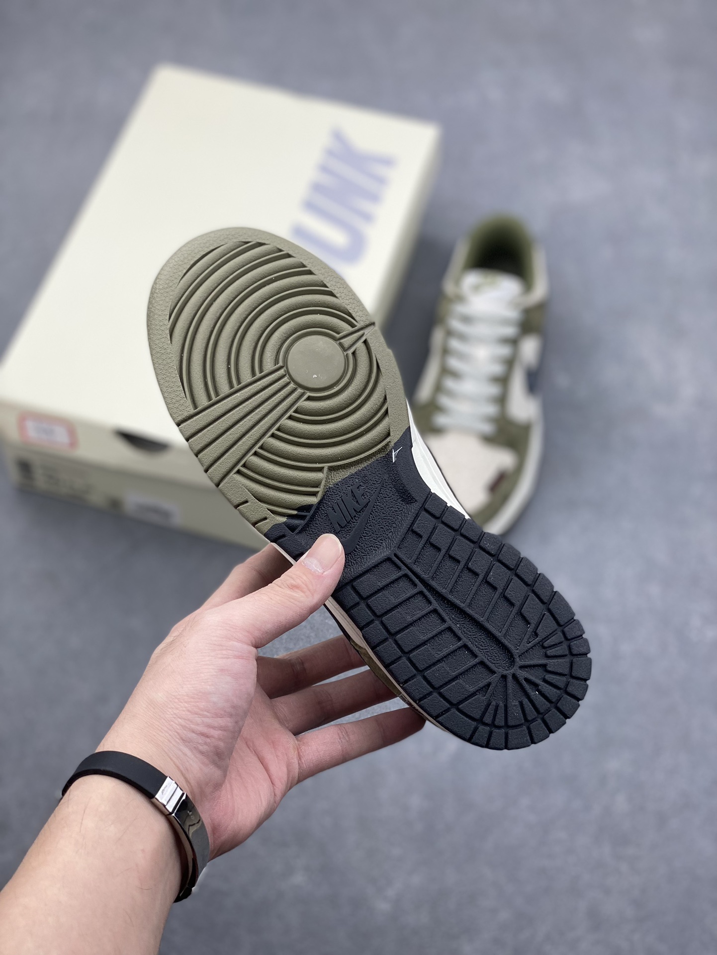 Nike SB Dunk Low UN Phantom Green Black – Premium Custom Sneakers 6 i1729813632 6243 6