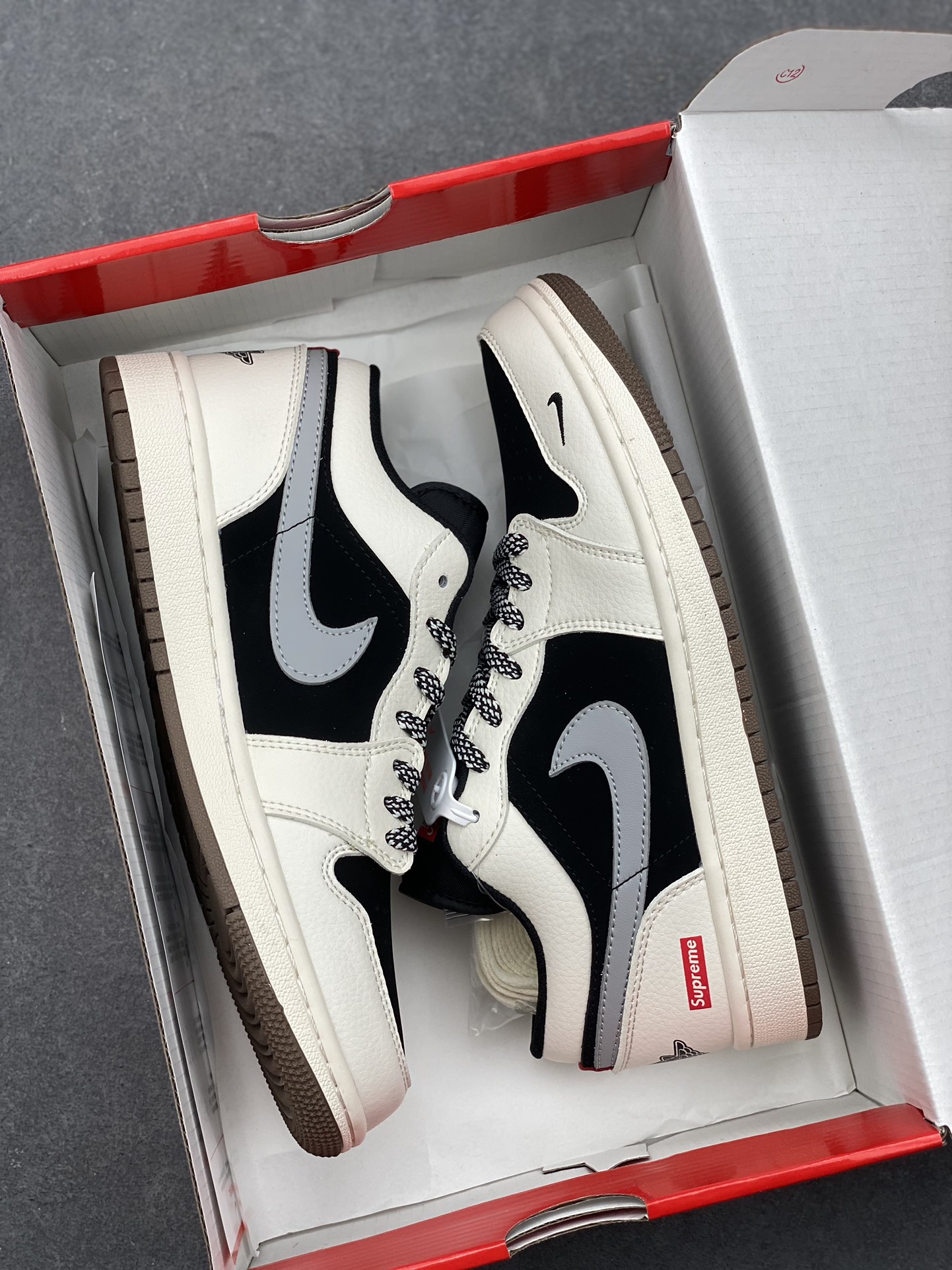 Nike Air Jordan 1 x Supreme Low Top Sneakers - Retro, Shock Absorbent, Durable 10 i1729968357 4632 7