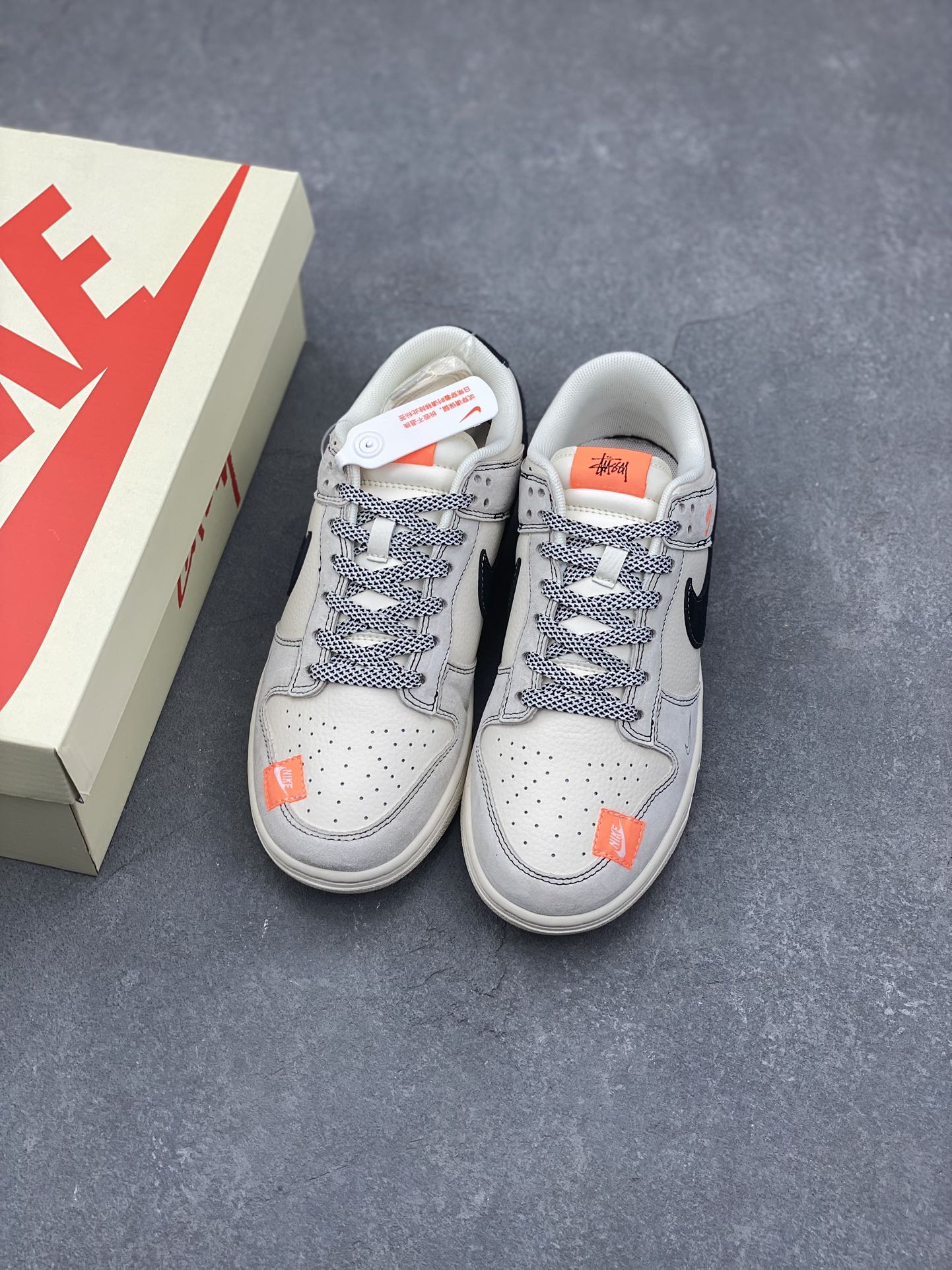 Nike SB Dunk Low Stussy Low-Top Sneakers 8 i1729968591 7869 8