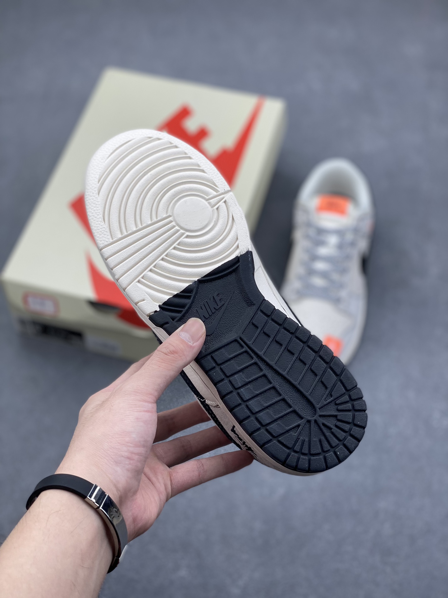 Nike SB Dunk Low Stussy Low-Top Sneakers 6 i1729968591 7913 1