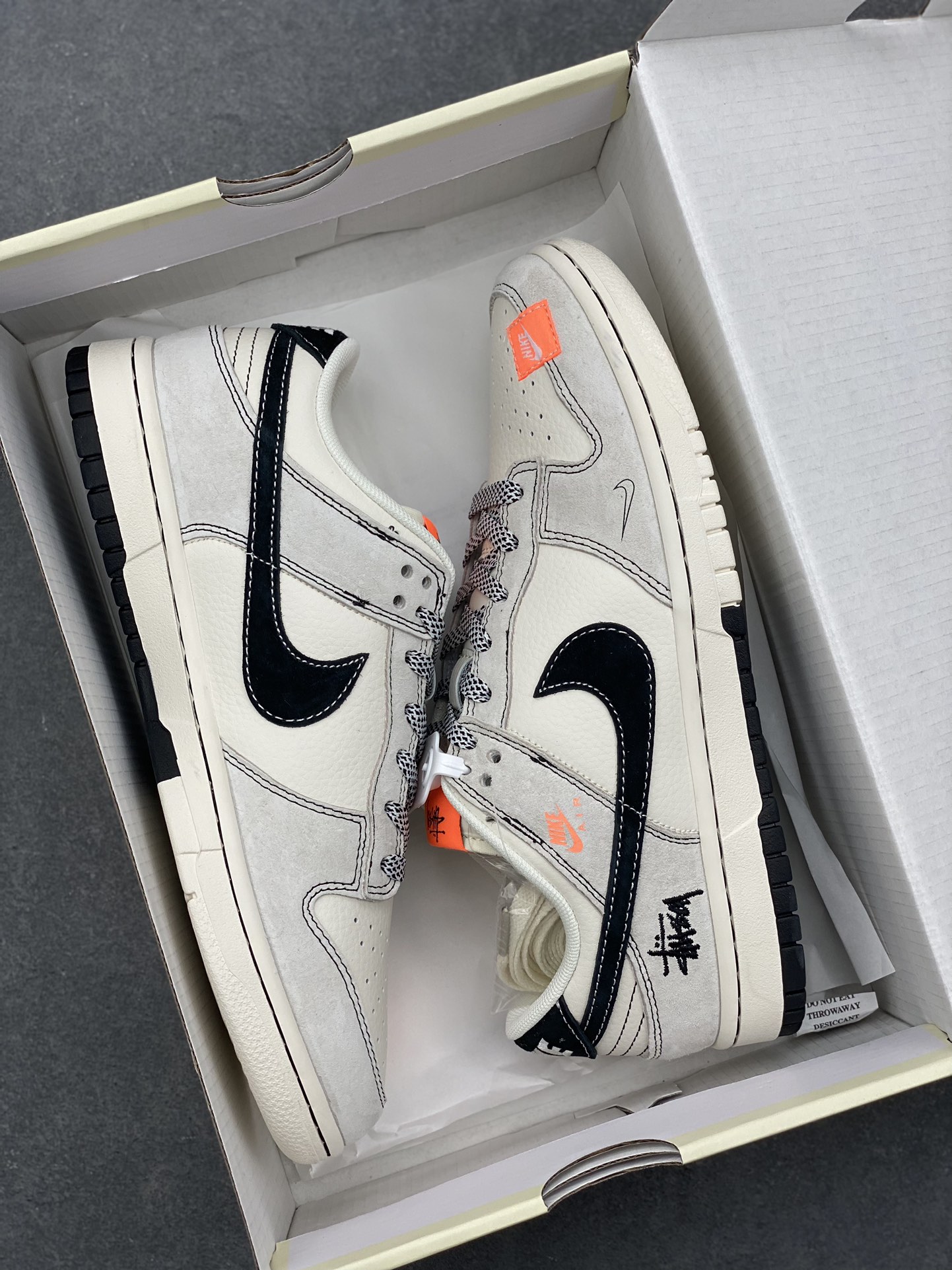 Nike SB Dunk Low Stussy Low-Top Sneakers 9 i1729968591 8188 5