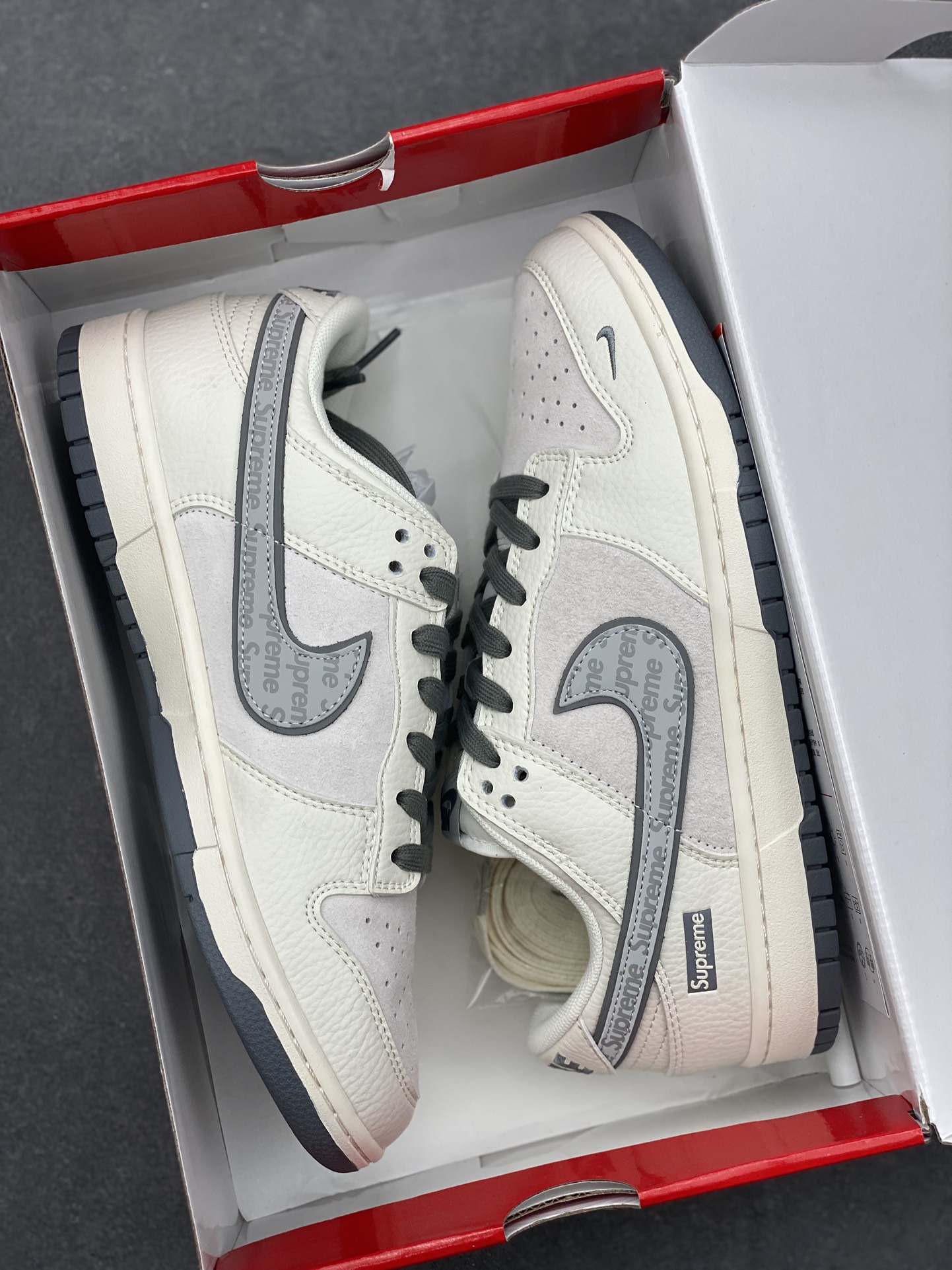 Nike SB Dunk Low Supreme - White/Grey Collaboration Sneakers 10 i1730050437 1054 6