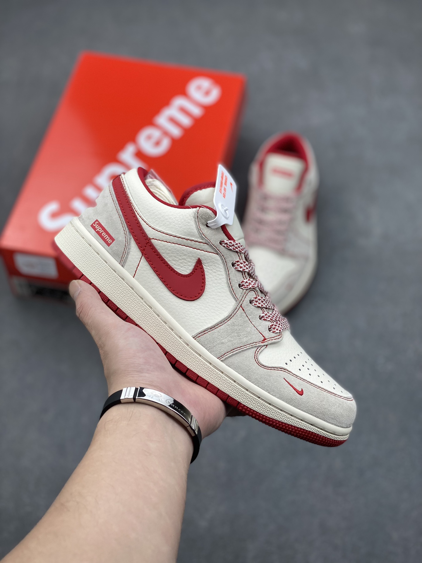 Nike Air Jordan 1 Low Retro: Supreme Collab, Premium Comfort Sneakers 2 i1730139198 6740 0