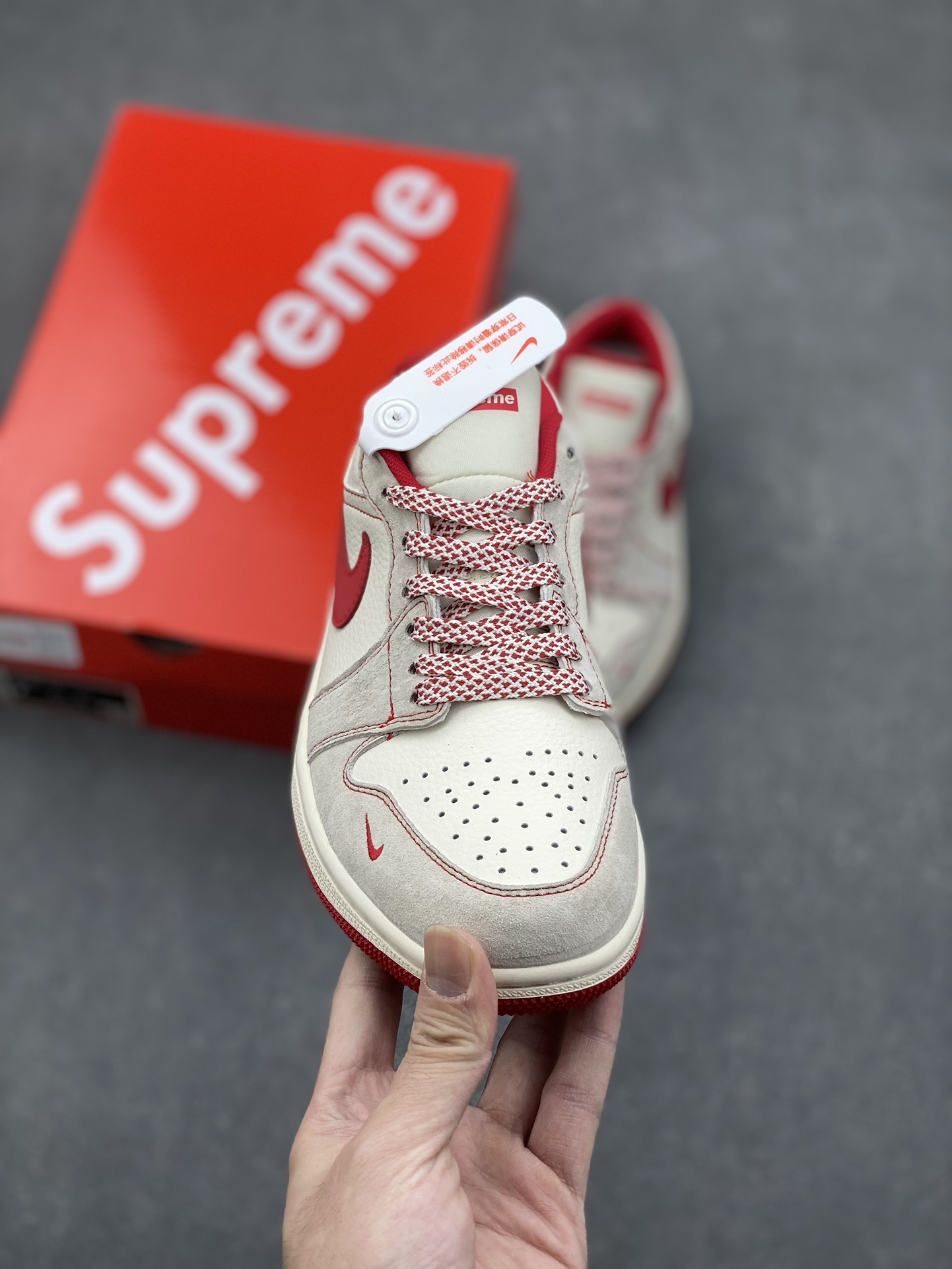 Nike Air Jordan 1 Low Retro: Supreme Collab, Premium Comfort Sneakers 3 i1730139198 9524 2
