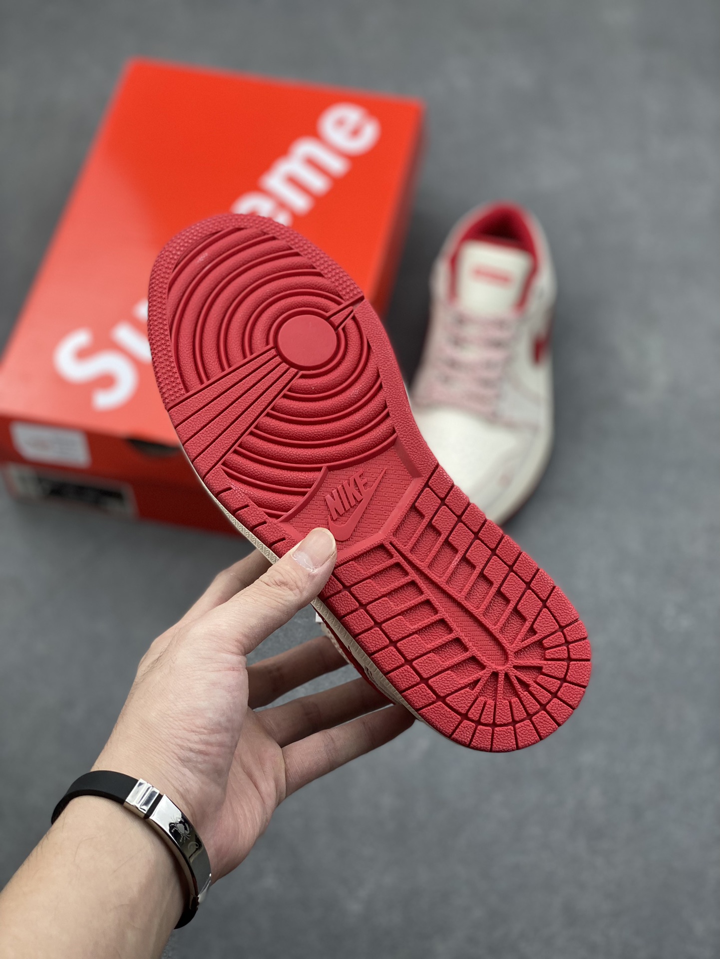 Nike Air Jordan 1 Low Retro: Supreme Collab, Premium Comfort Sneakers 7 i1730139199 6800 7