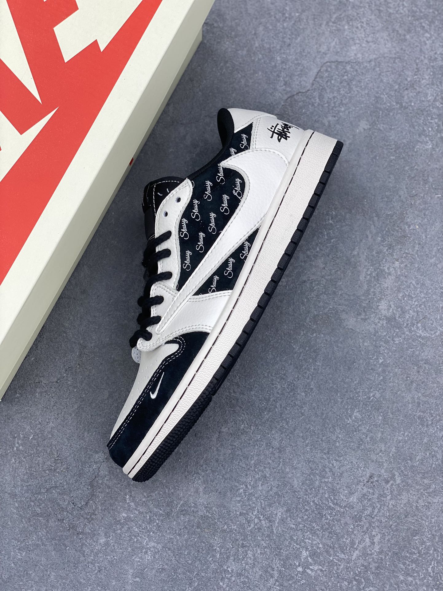 Travis Scott x Fragment Design x Stussy Air Jordan 1 Low OG SP 8 i1730220108 1053 2