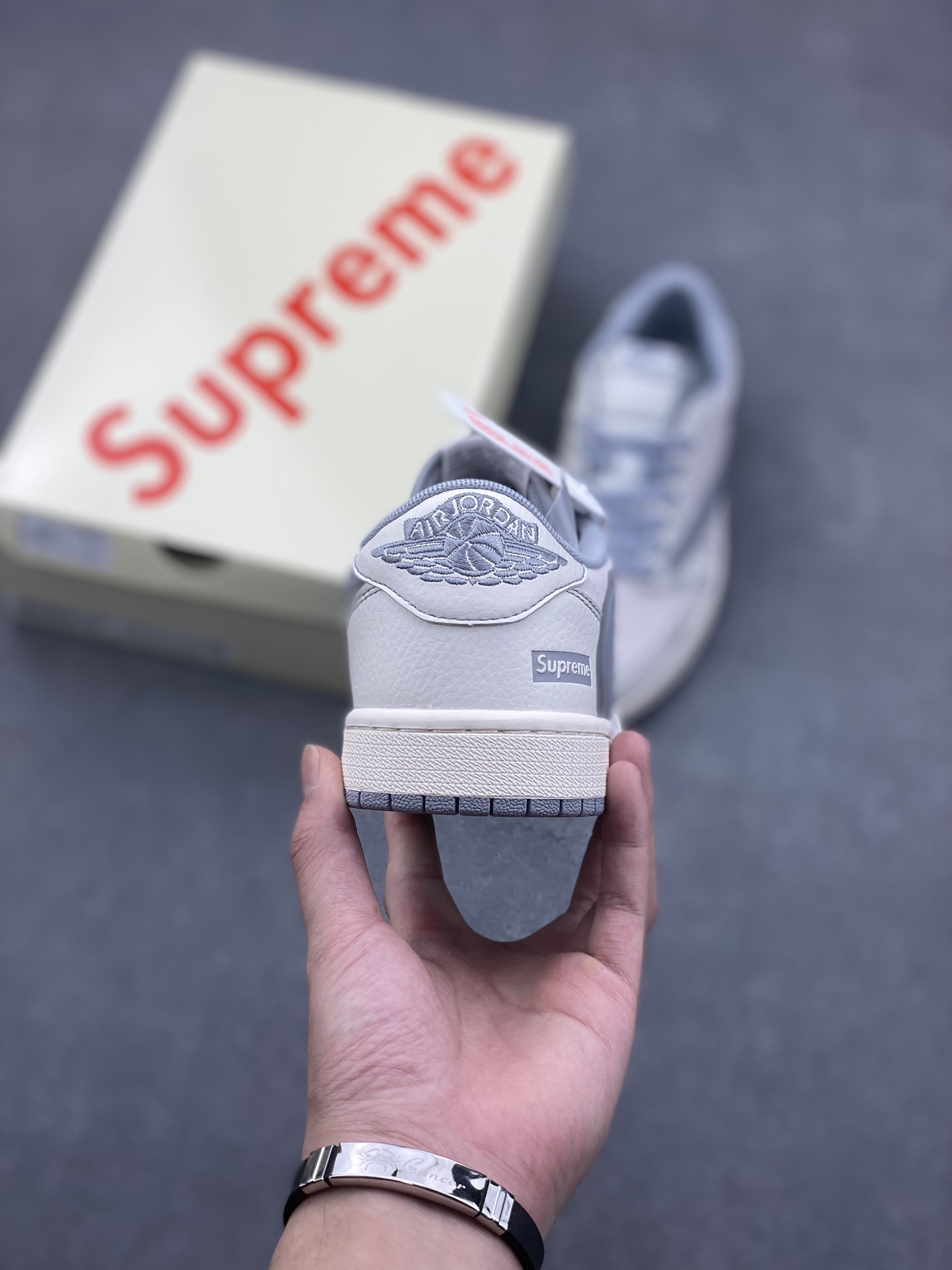 Travis Scott x Fragment Design x Air Jordan 1 Low OG Collab Sneakers 4 i1730318763 3808 1