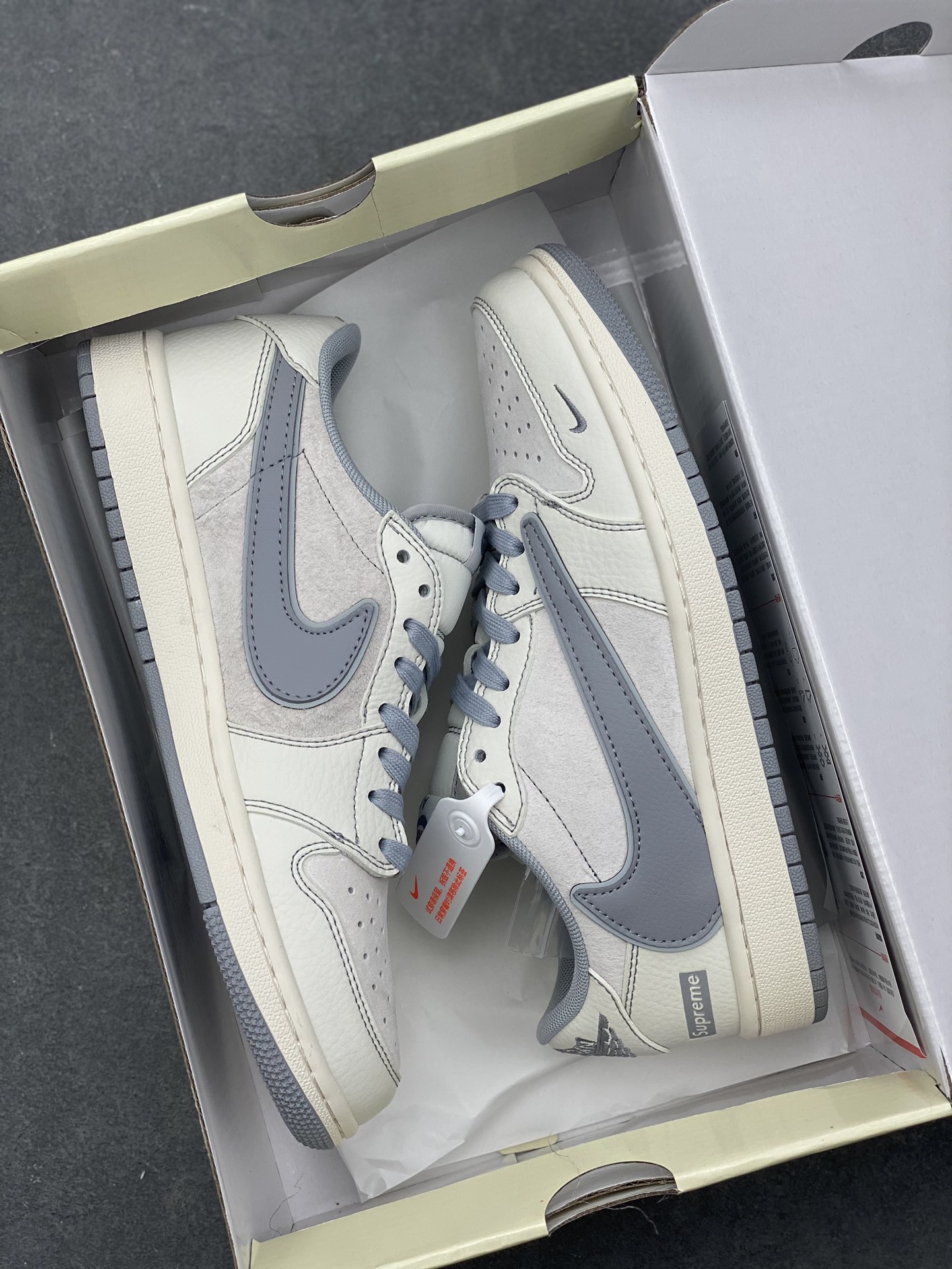Travis Scott x Fragment Design x Air Jordan 1 Low OG Collab Sneakers 9 i1730318764 3230 8