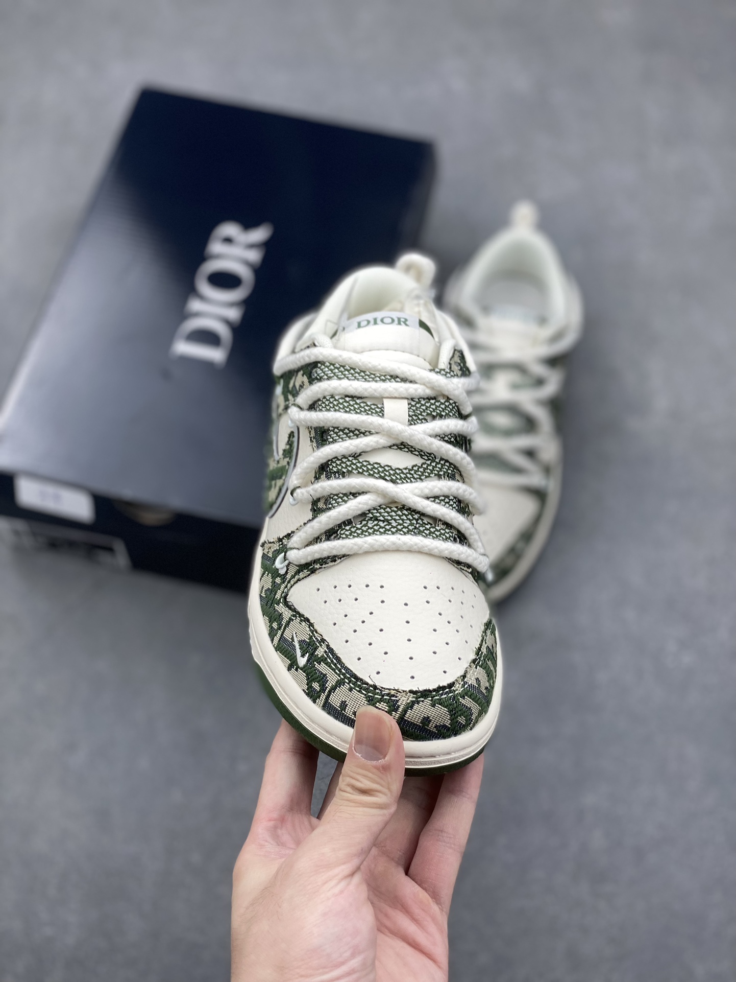 Nike SB Dunk Low 'Dior' Custom Sneakers - Premium Quality, Stylish Design 2 i1730398381 1619 8