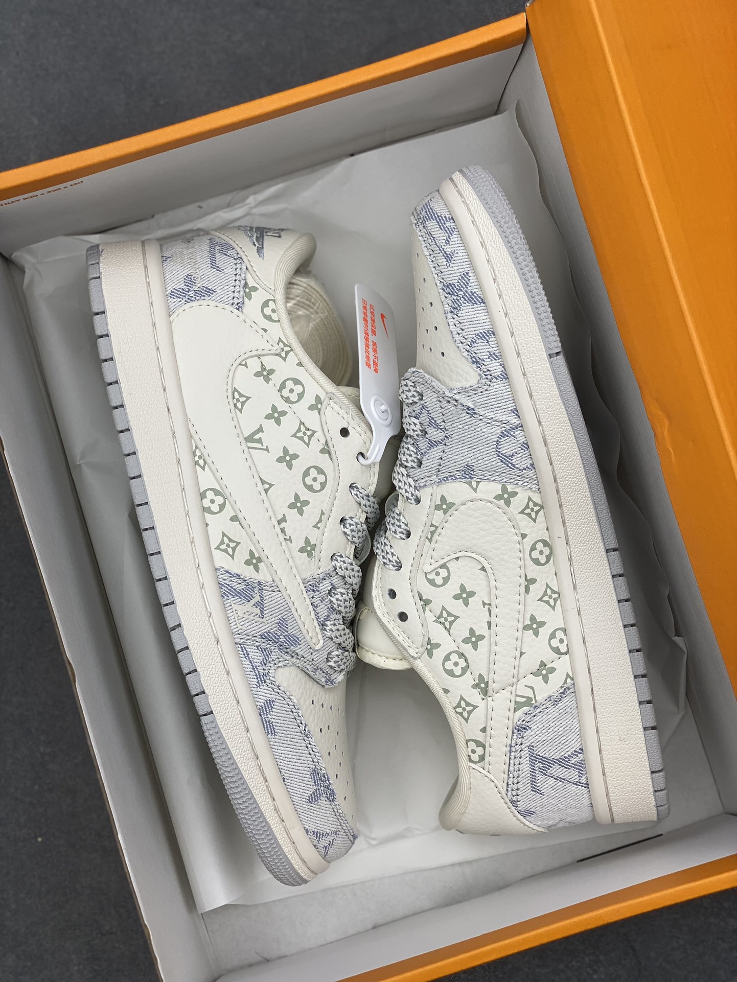 Louis Vuitton x Travis Scott Air Jordan 1 Low "Washed Blue Denim" 10 i1730925378 5341 8