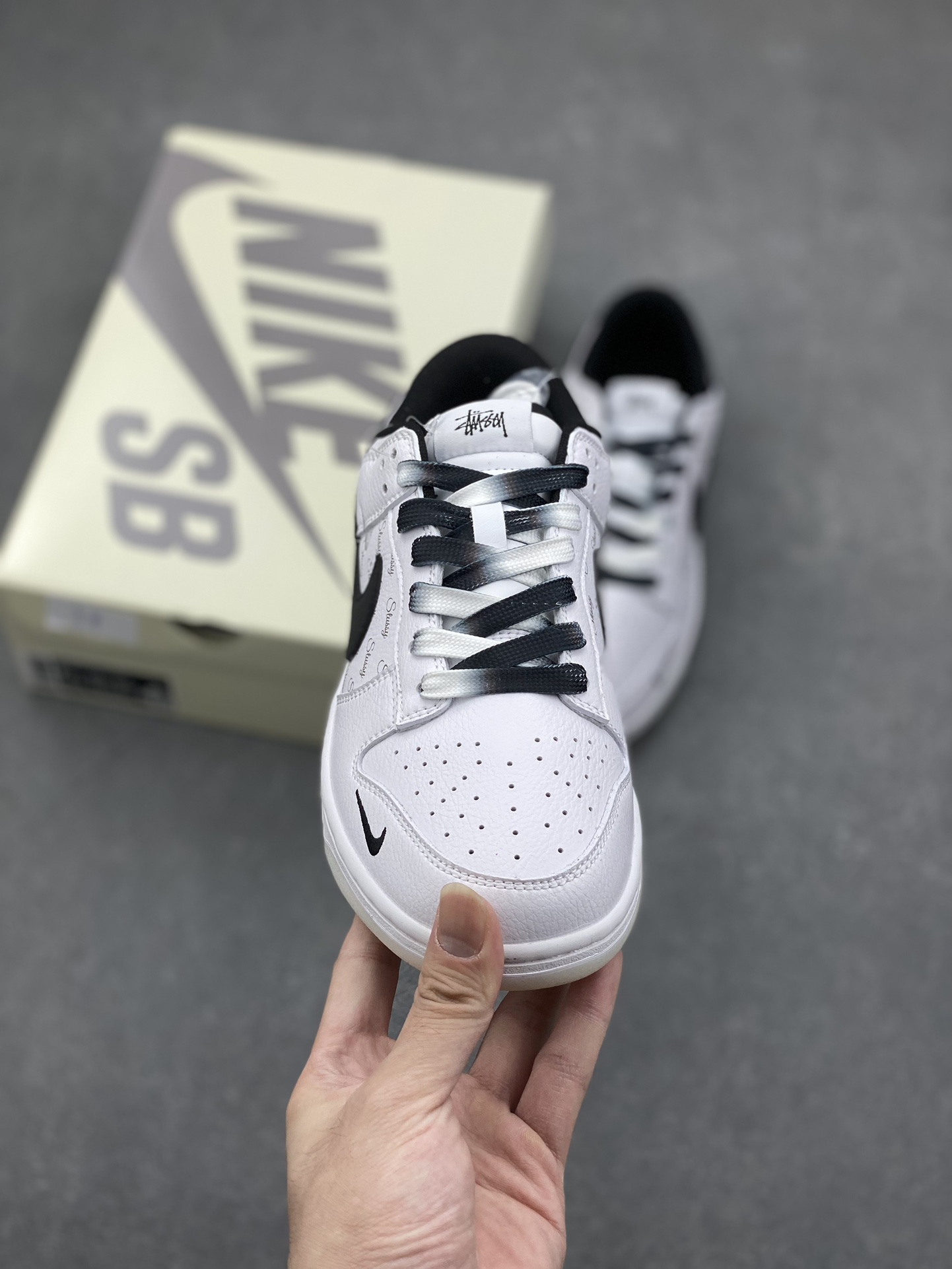 Nike SB Dunk Low Stussy White Black, Anniversary Premium Design, Limited Edition 2 i1731299002 5555 2