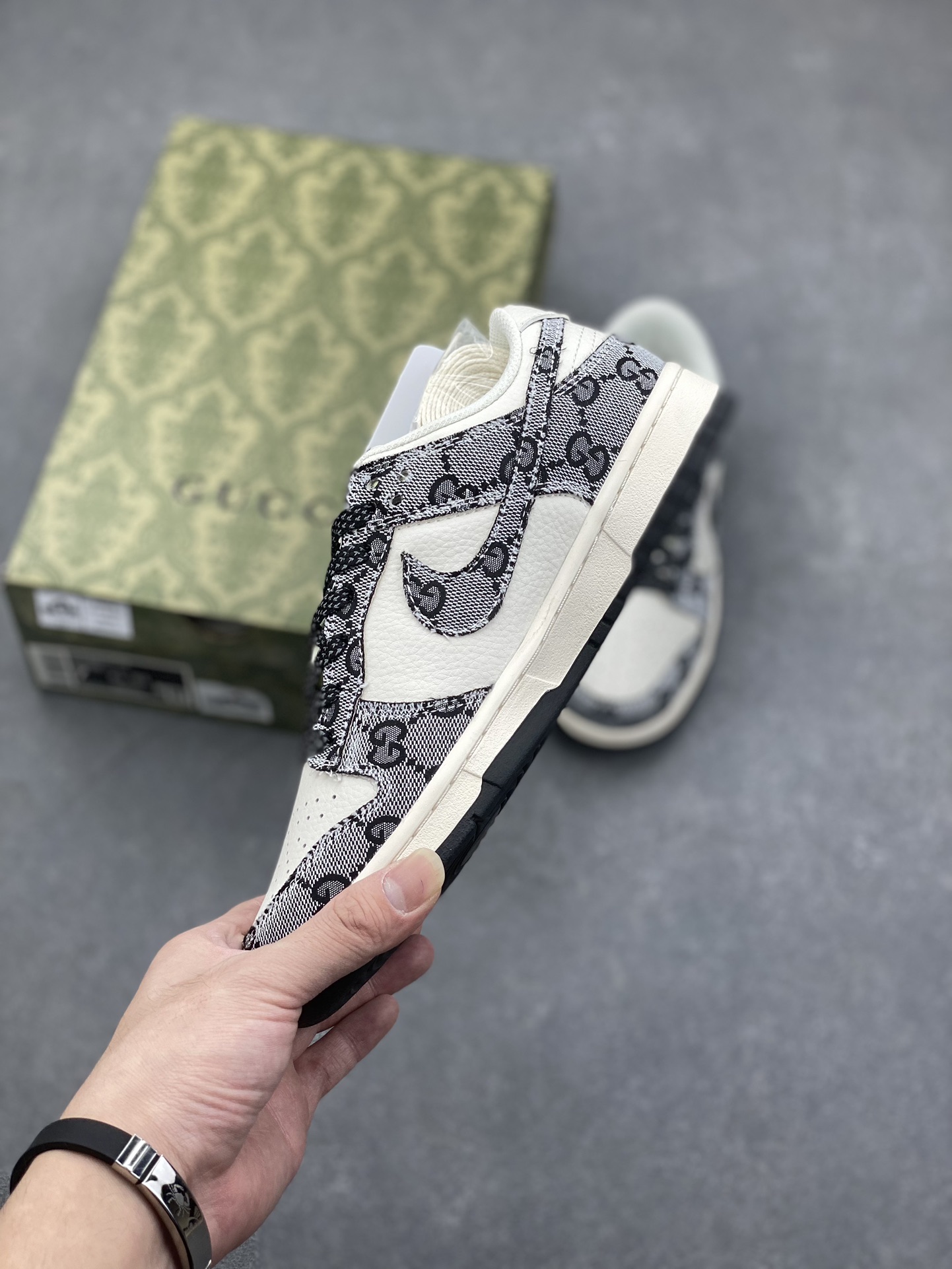Nike SB Dunk Low "Gucci" Grey Pattern Anniversary Custom Sneakers 4 i1731437881 4073 3